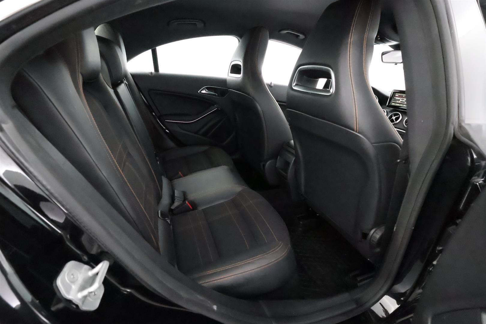 Mercedes-Benz CLA 2013