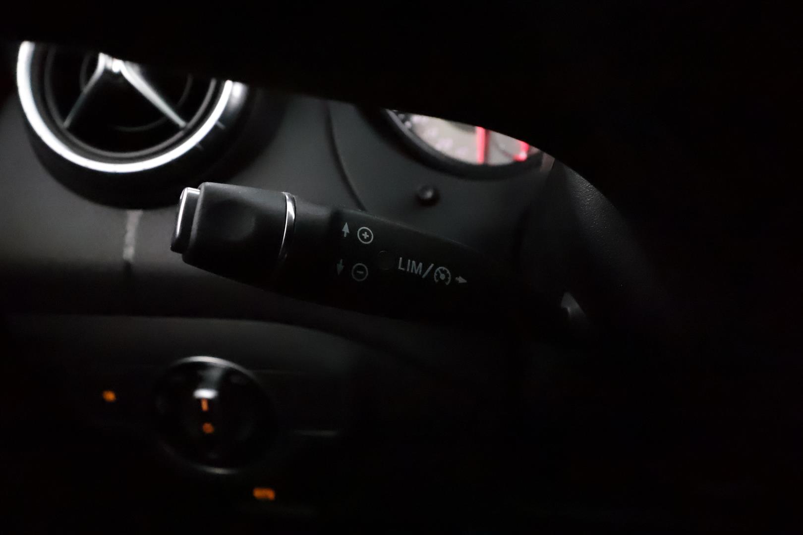 Mercedes-Benz CLA 2013