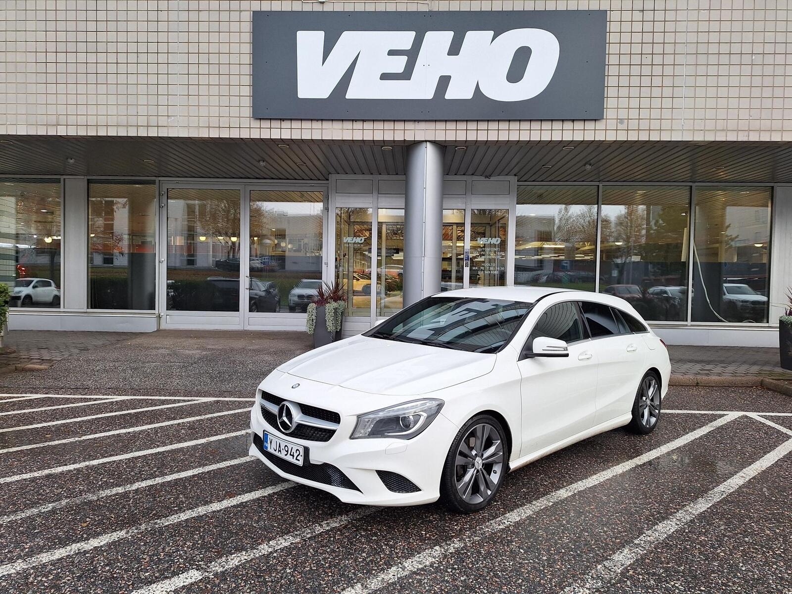 Mercedes-Benz CLA 2015