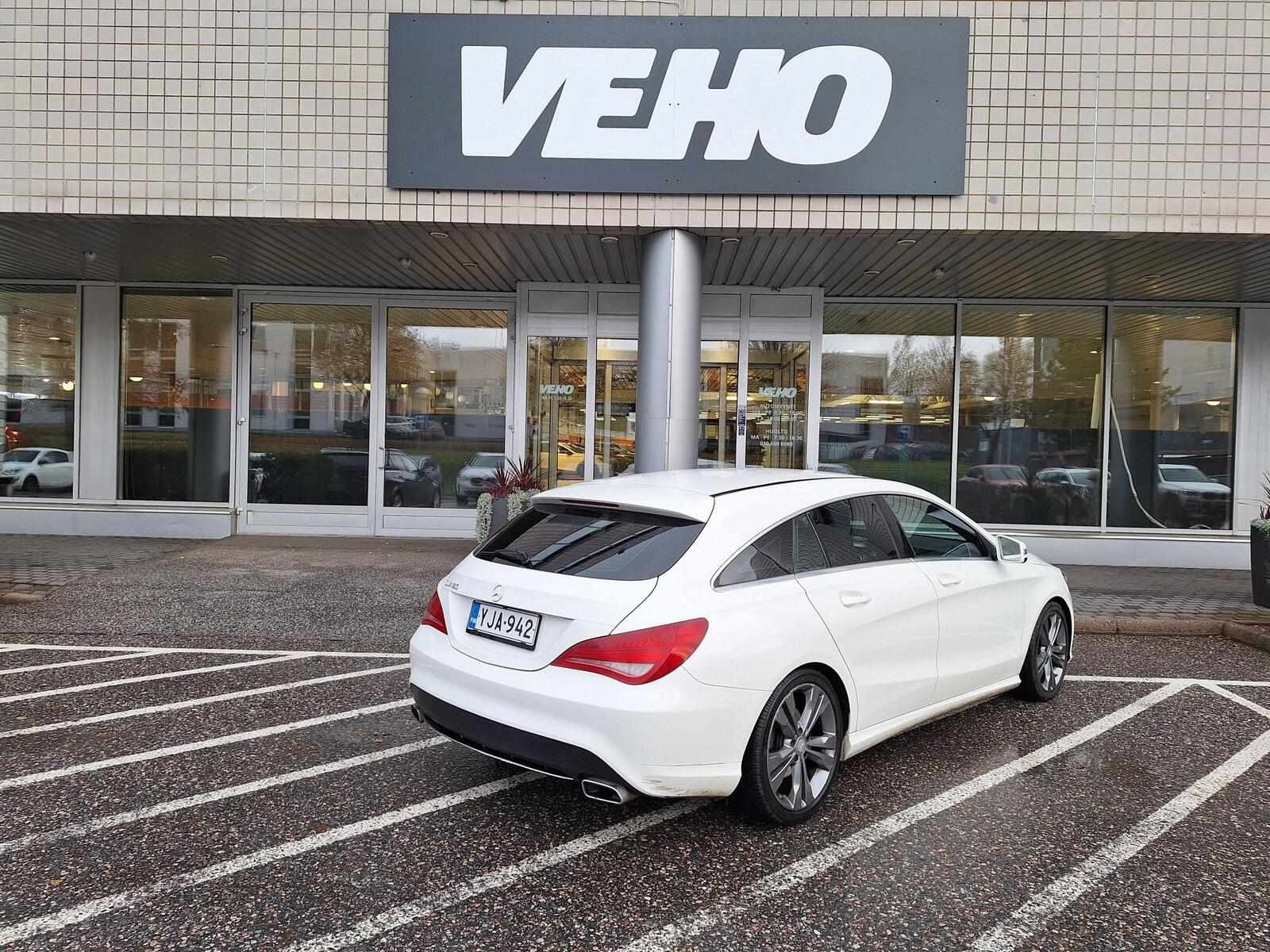 Mercedes-Benz CLA 2015