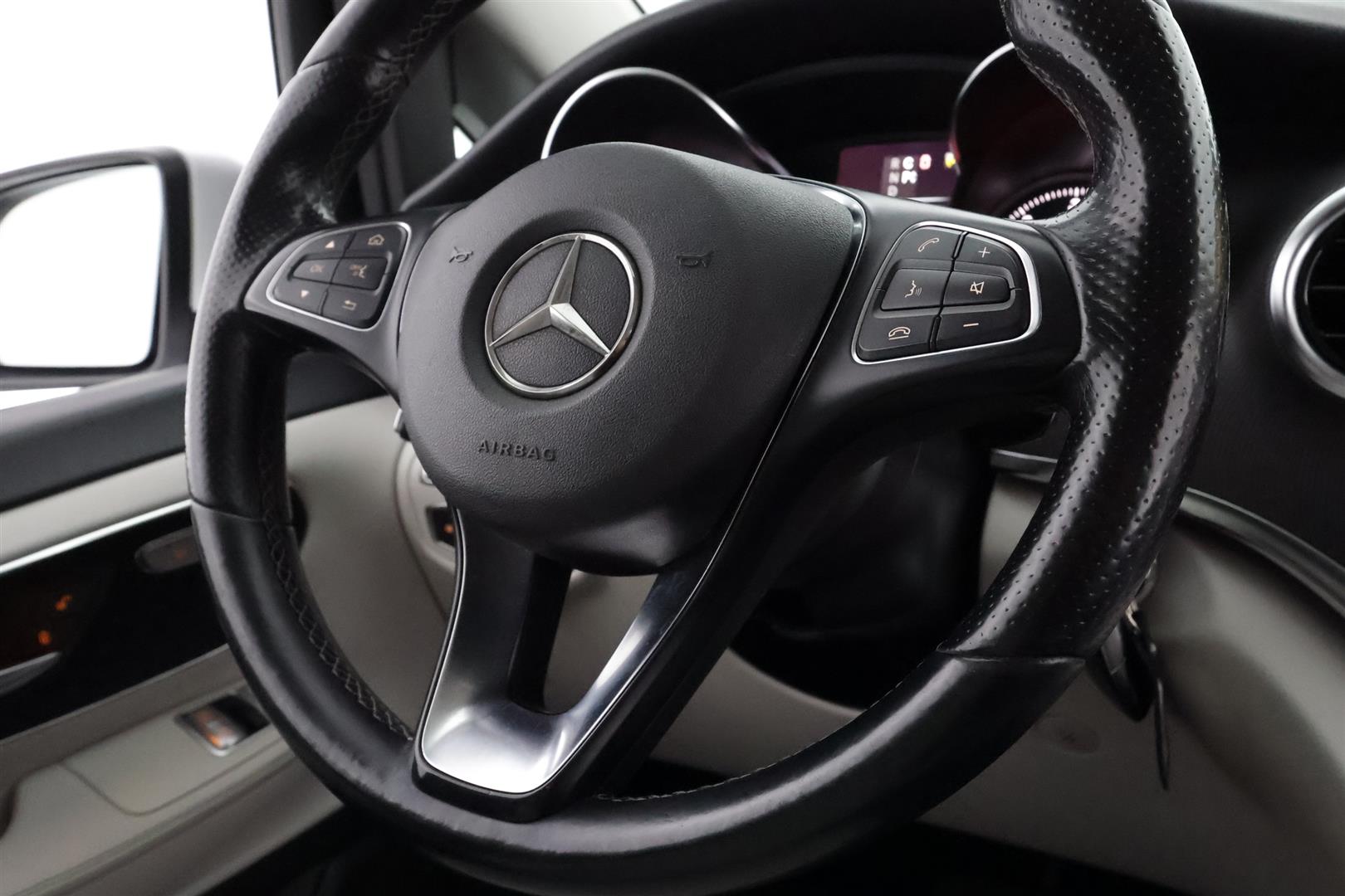 Mercedes-Benz V 2014