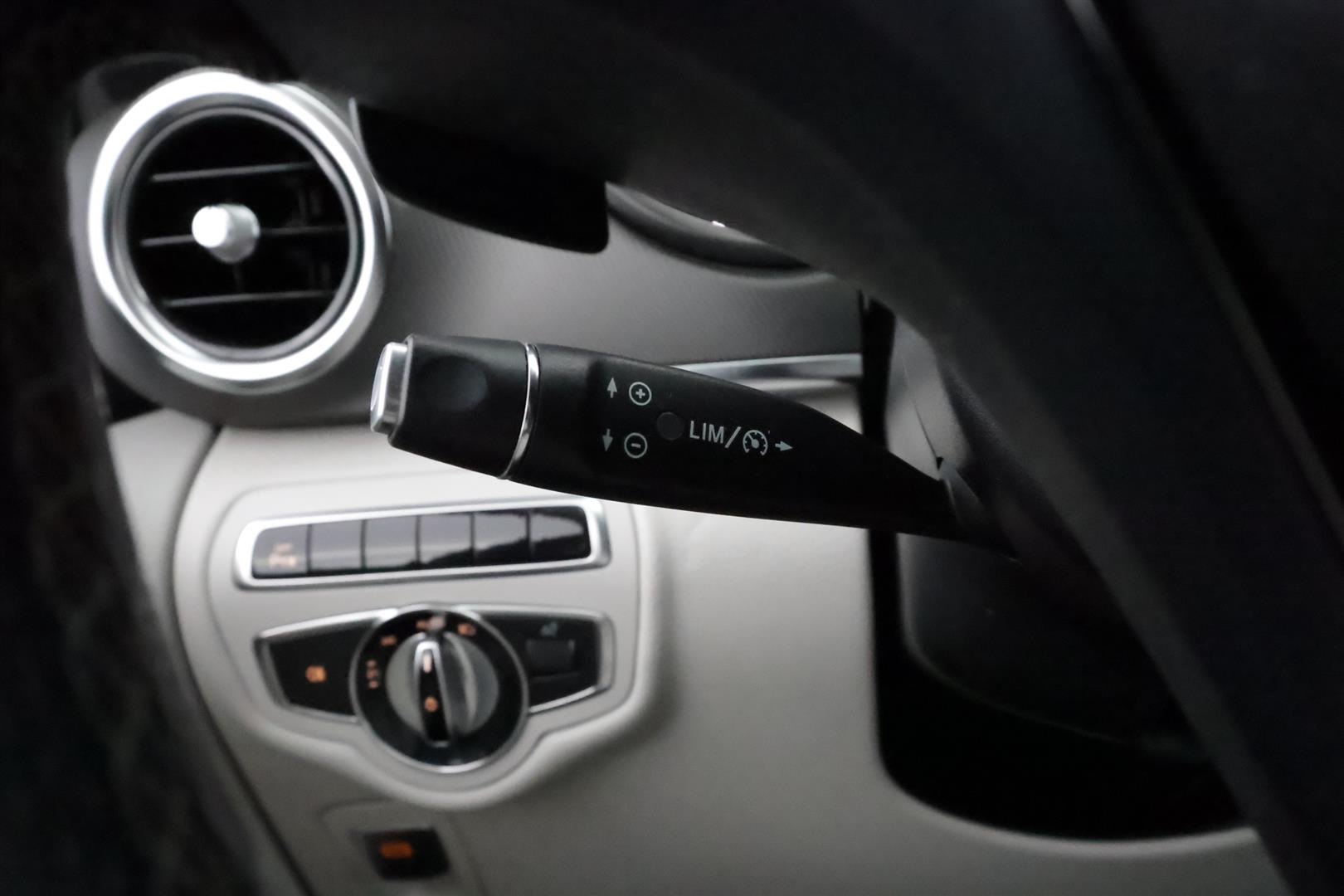 Mercedes-Benz V 2014