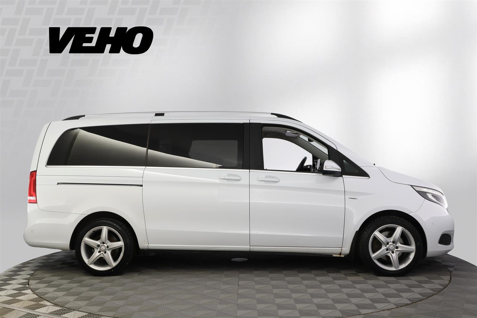 Mercedes-Benz V 2014