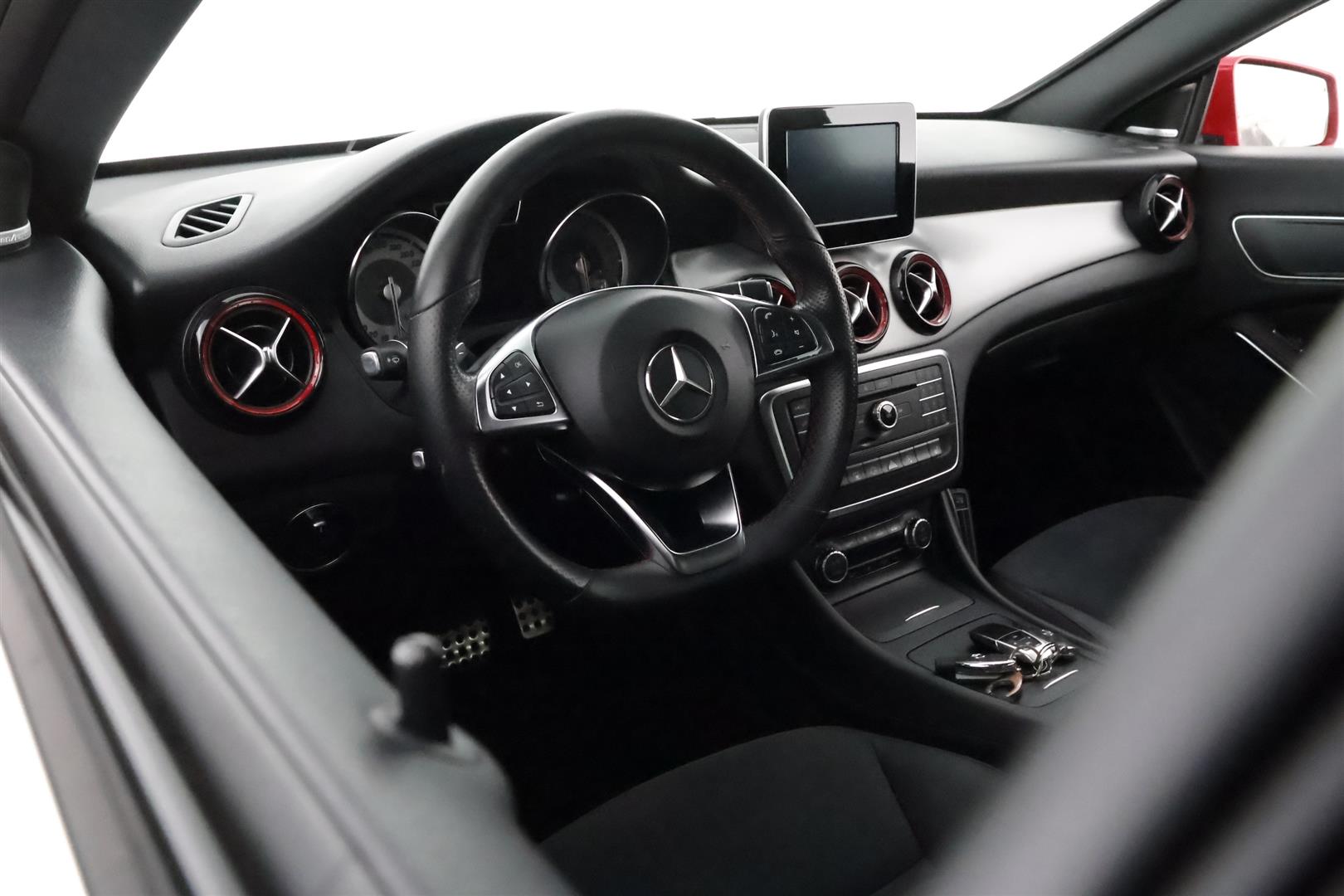 Mercedes-Benz CLA 2015