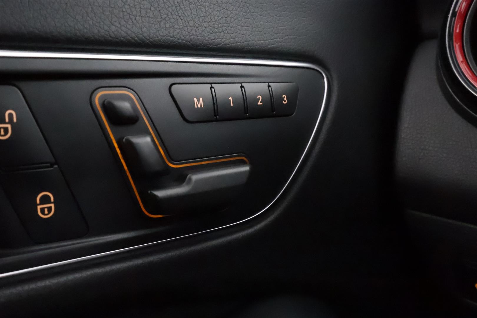 Mercedes-Benz CLA 2015