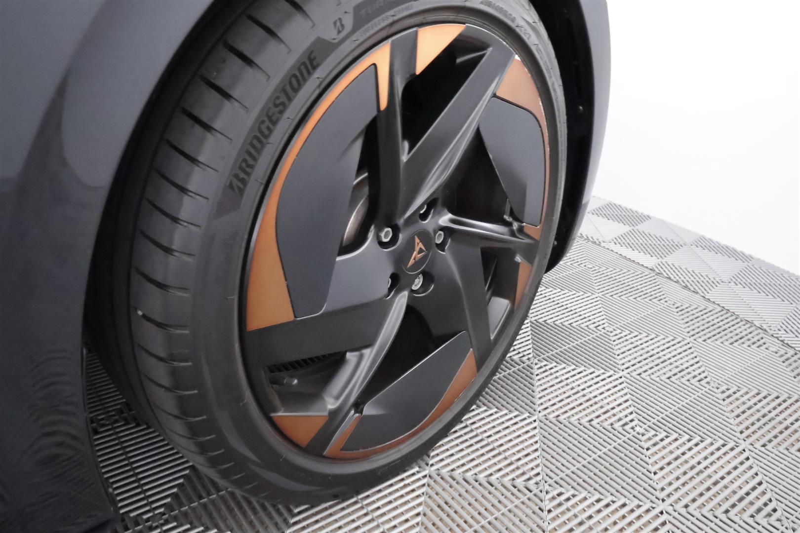 CUPRA Born 2022