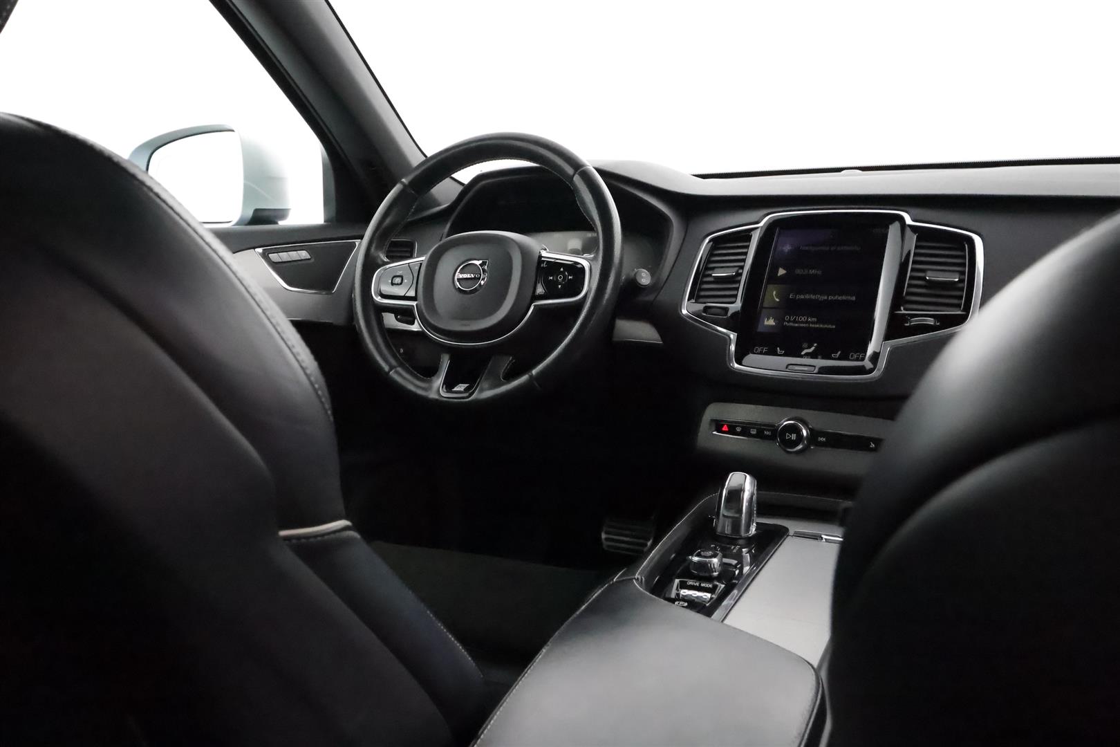 VOLVO XC90 2017