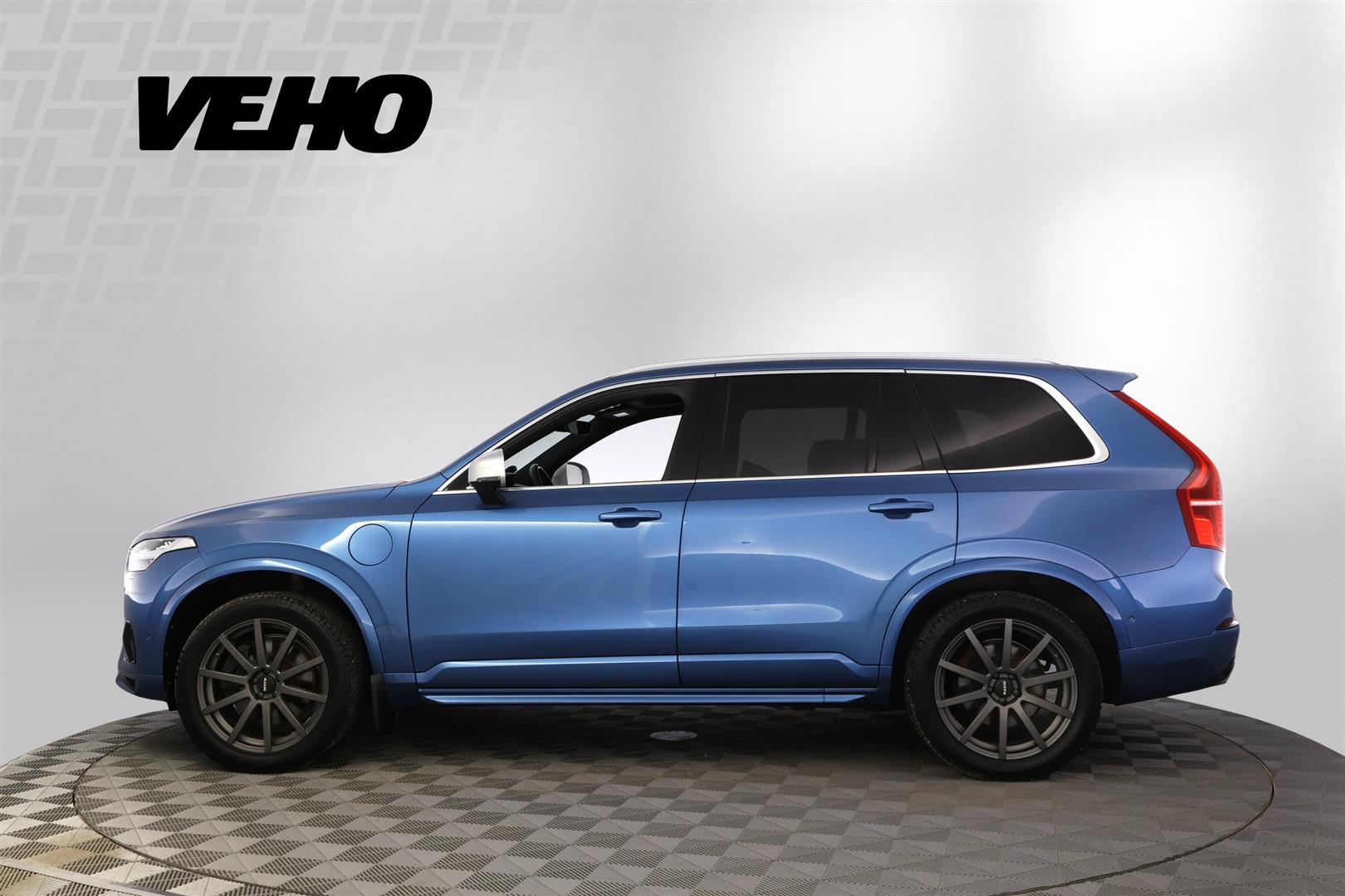 VOLVO XC90 2017