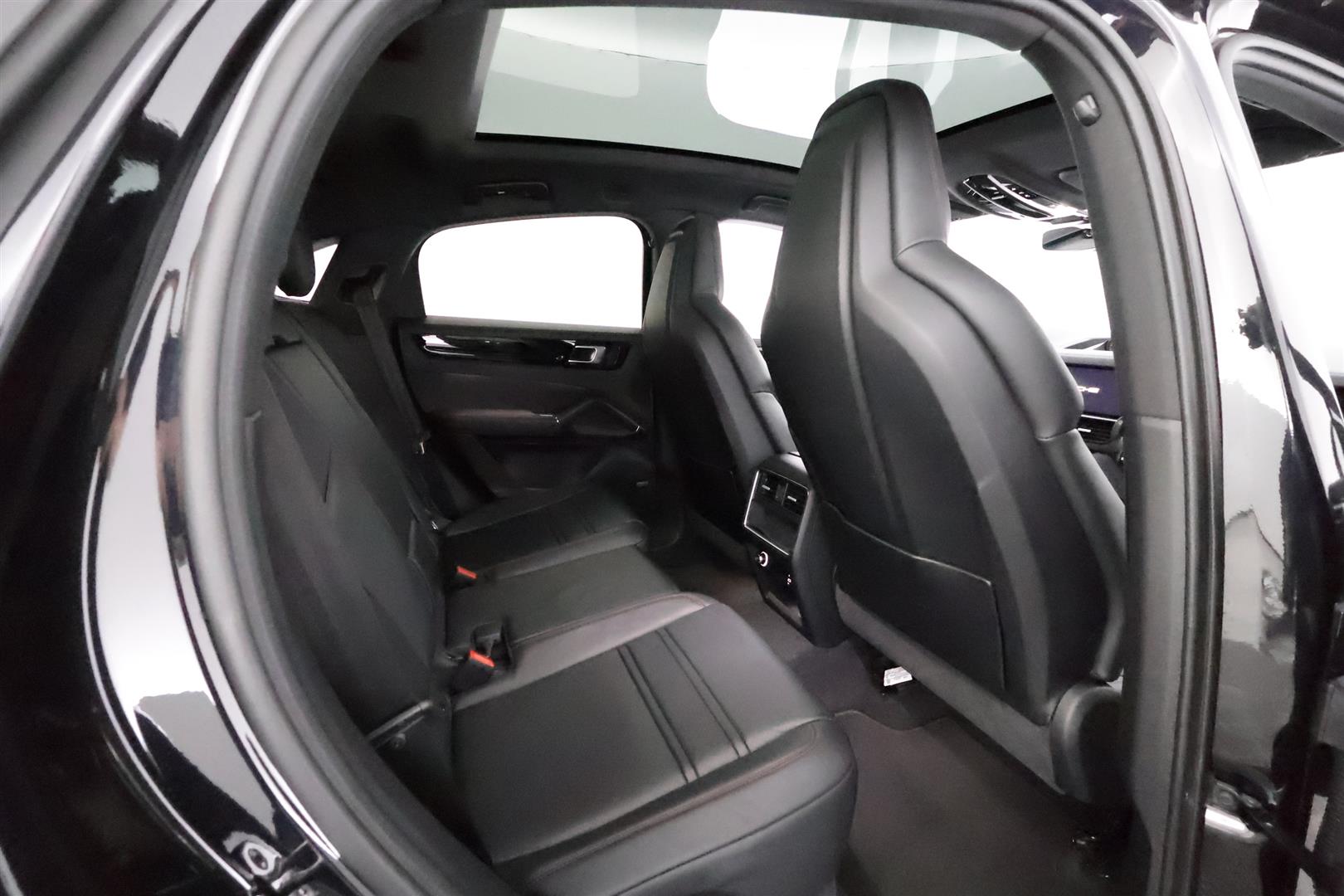 Porsche Cayenne 2022