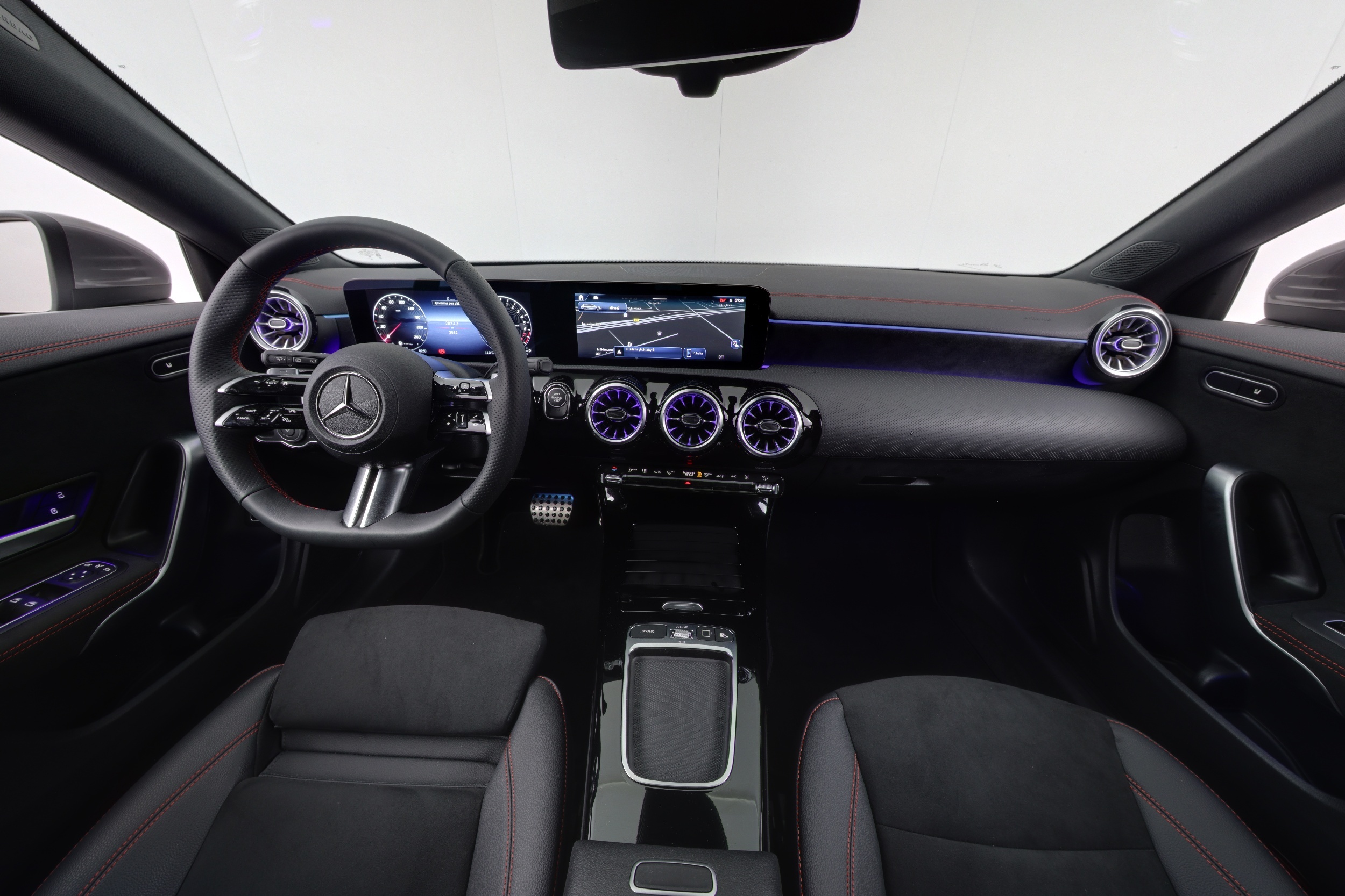 Mercedes-Benz CLA 2024