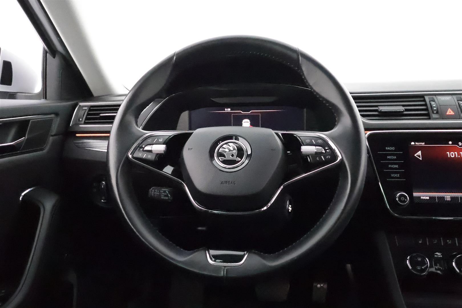 Skoda Superb 2021