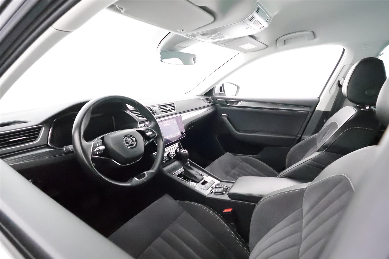 Skoda Superb 2021