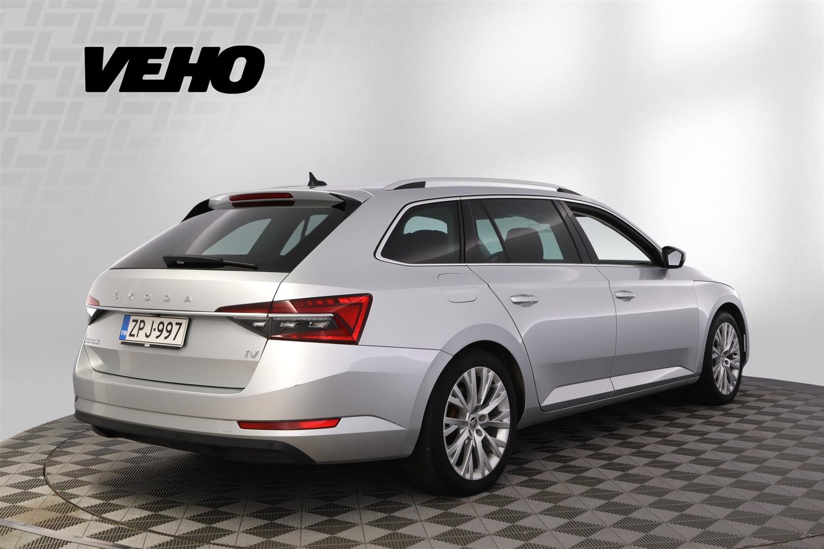 Skoda Superb 2021