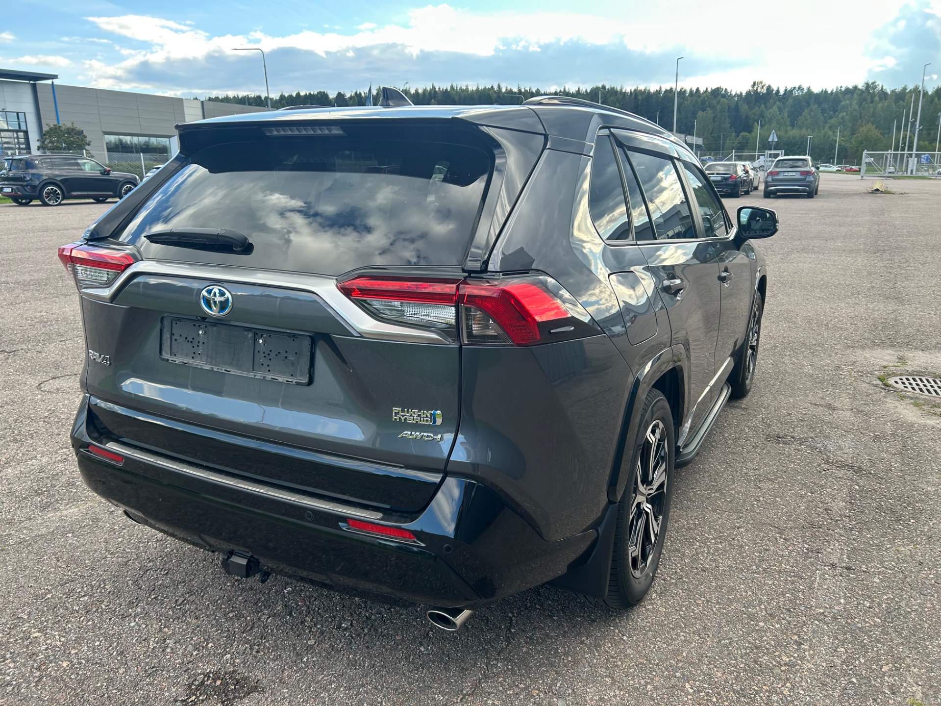 Toyota RAV4 Plug-in 2023