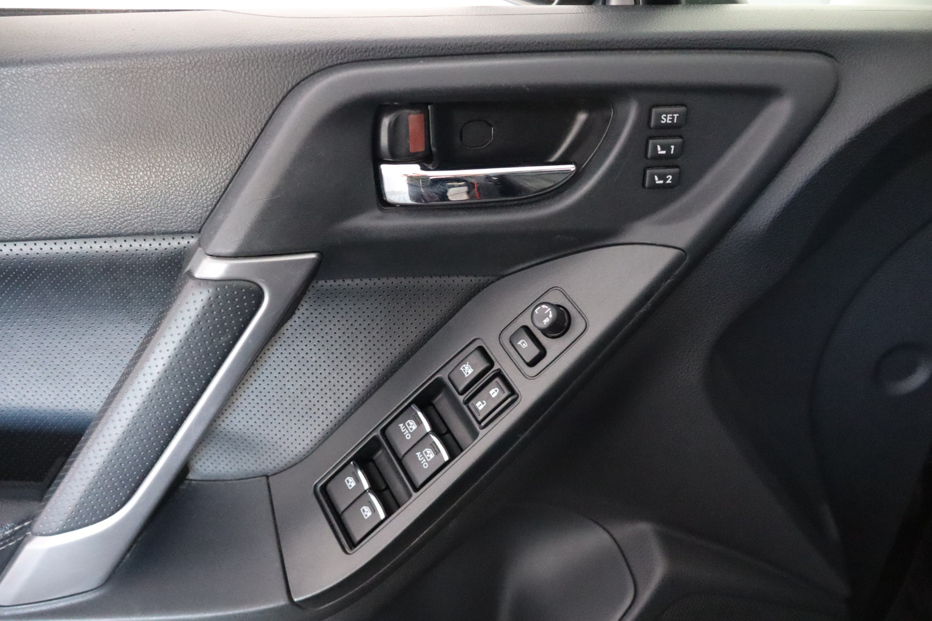 Subaru Forester 2016