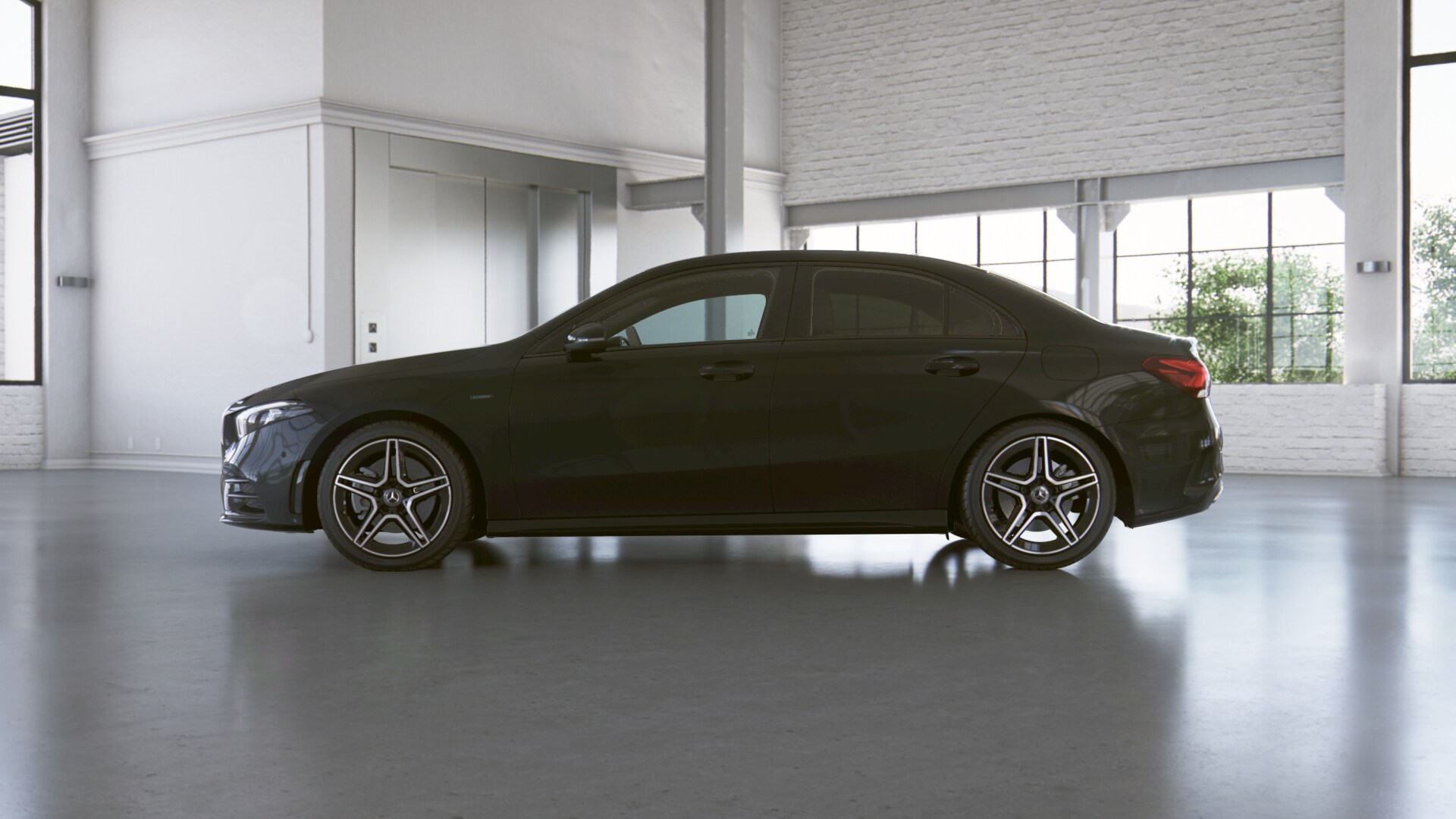 MERCEDES-BENZ A 2020