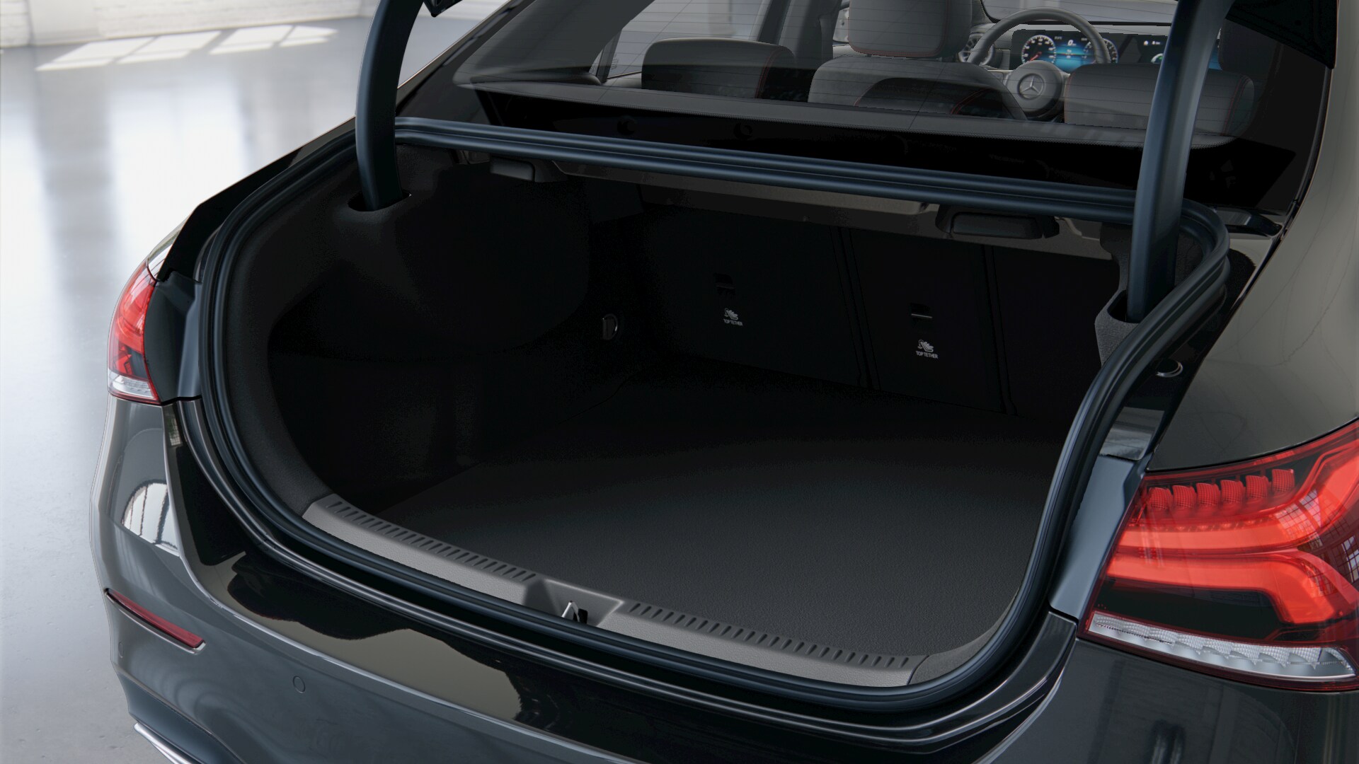 MERCEDES-BENZ A 2020