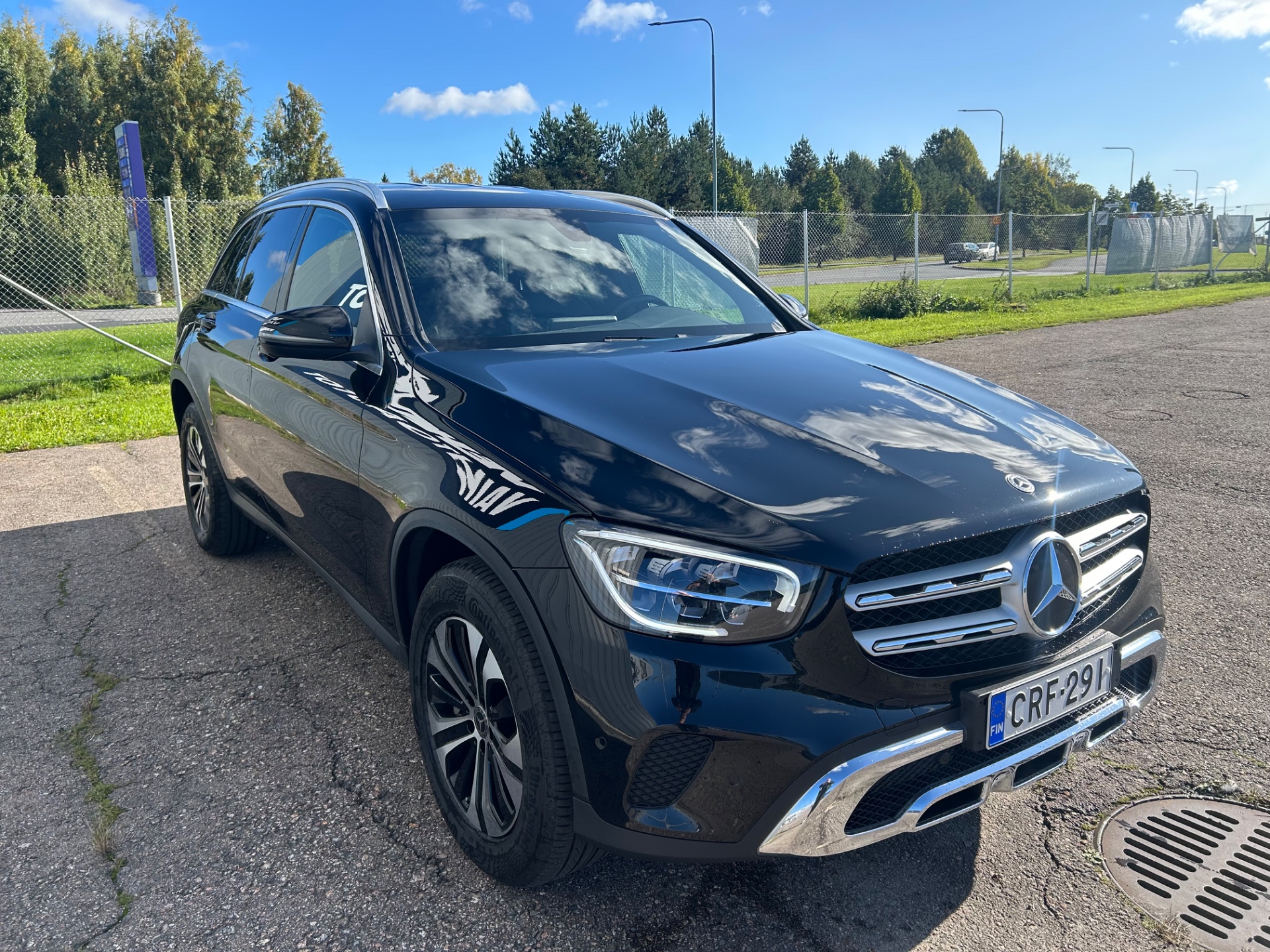 MERCEDES-BENZ GLC 2022