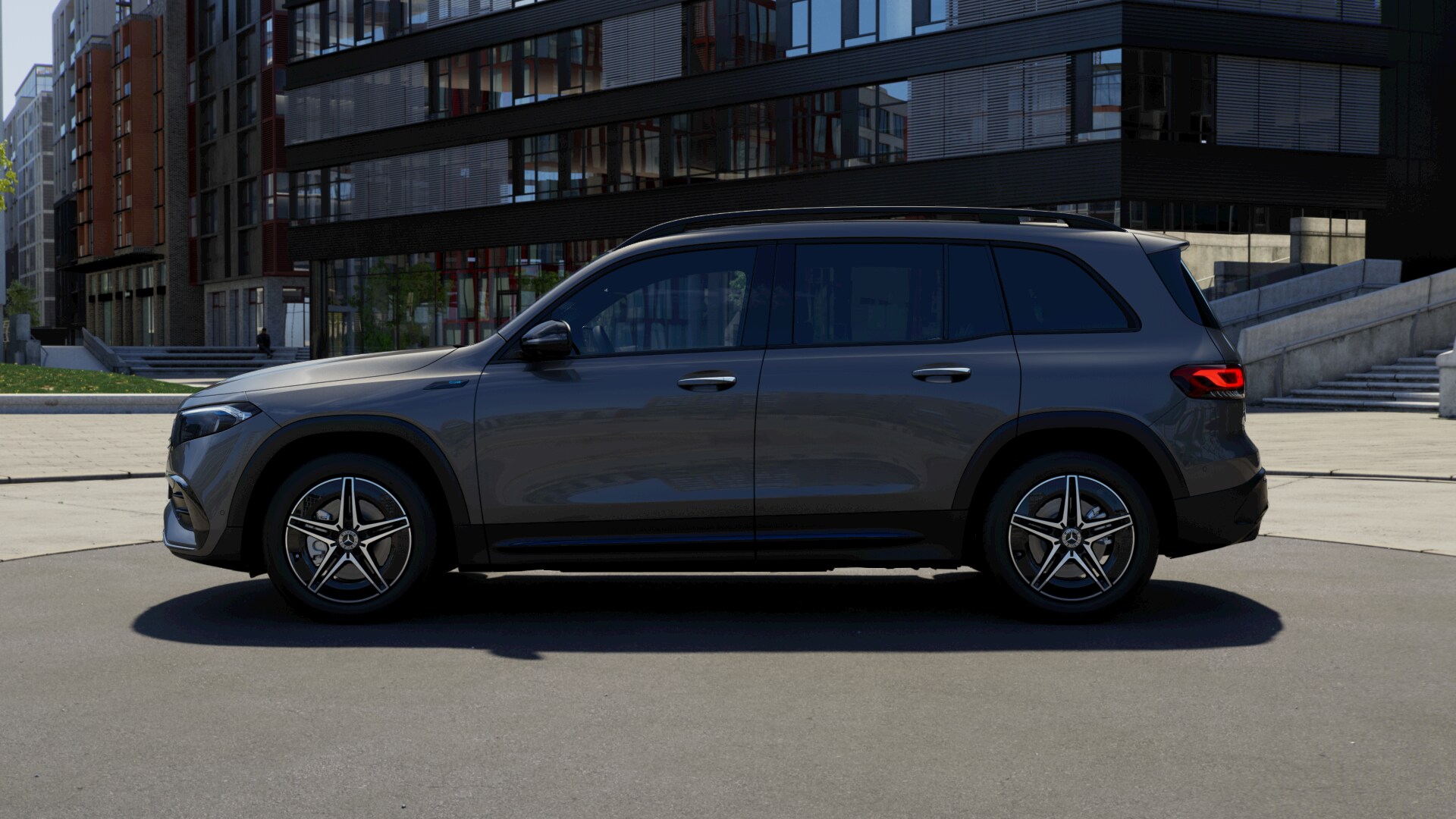 MERCEDES-BENZ EQB 2022