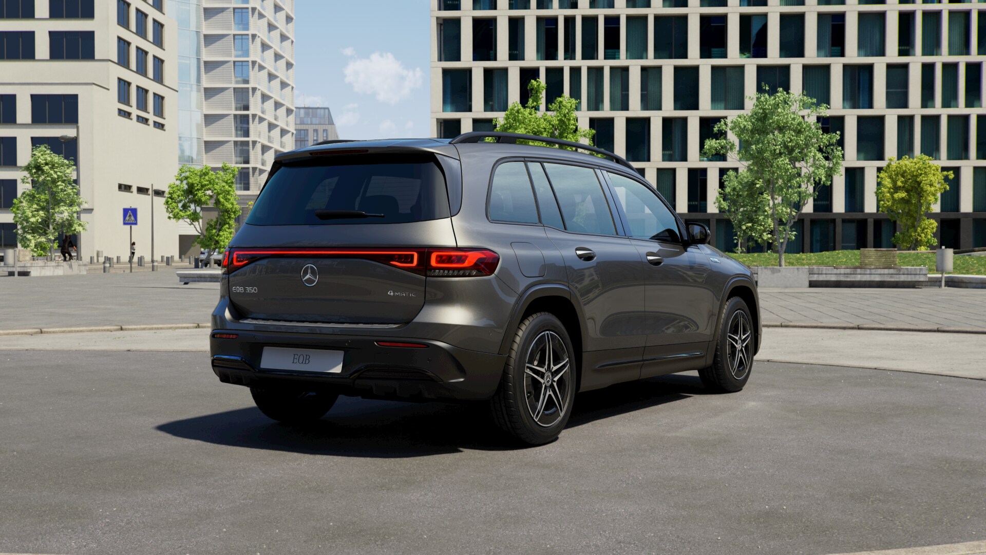 MERCEDES-BENZ EQB 2022