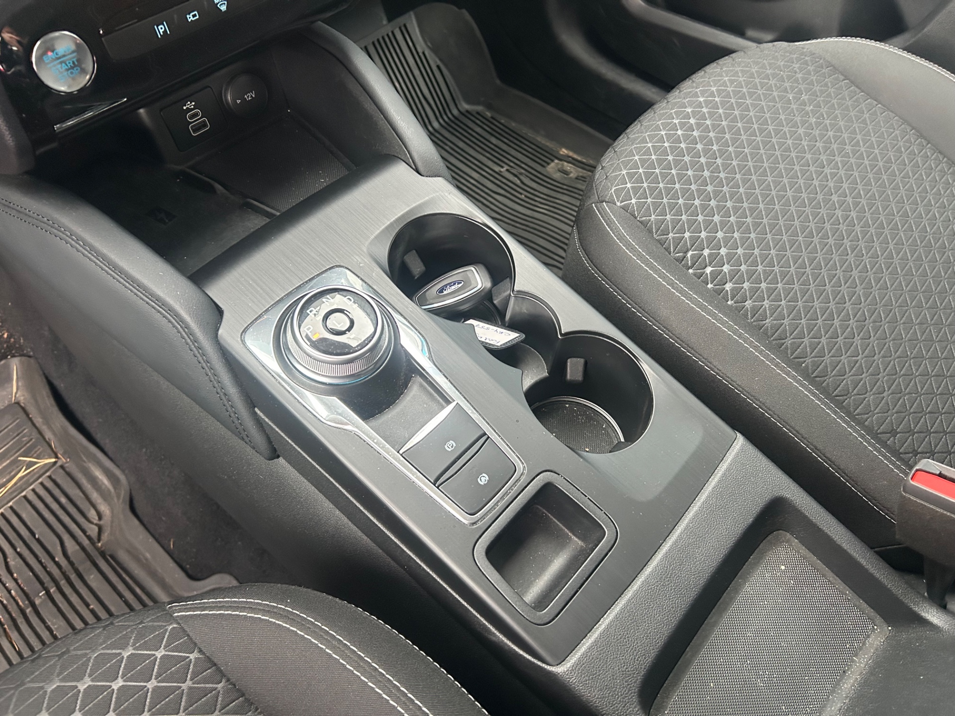 Ford Kuga 2025