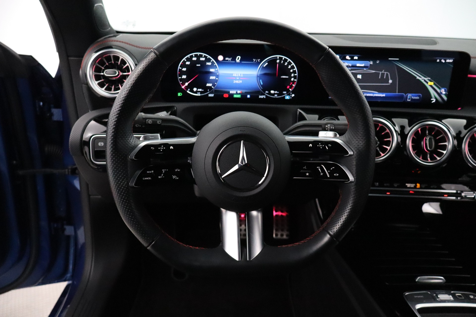 Mercedes-Benz CLA 2024