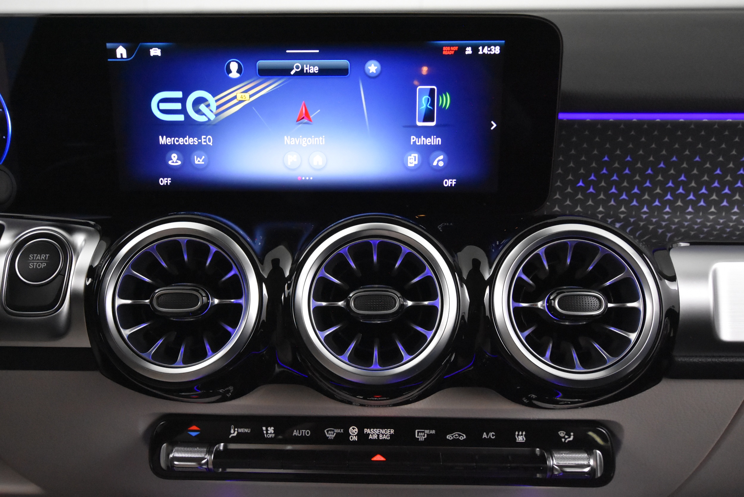 Mercedes-Benz EQB 2024