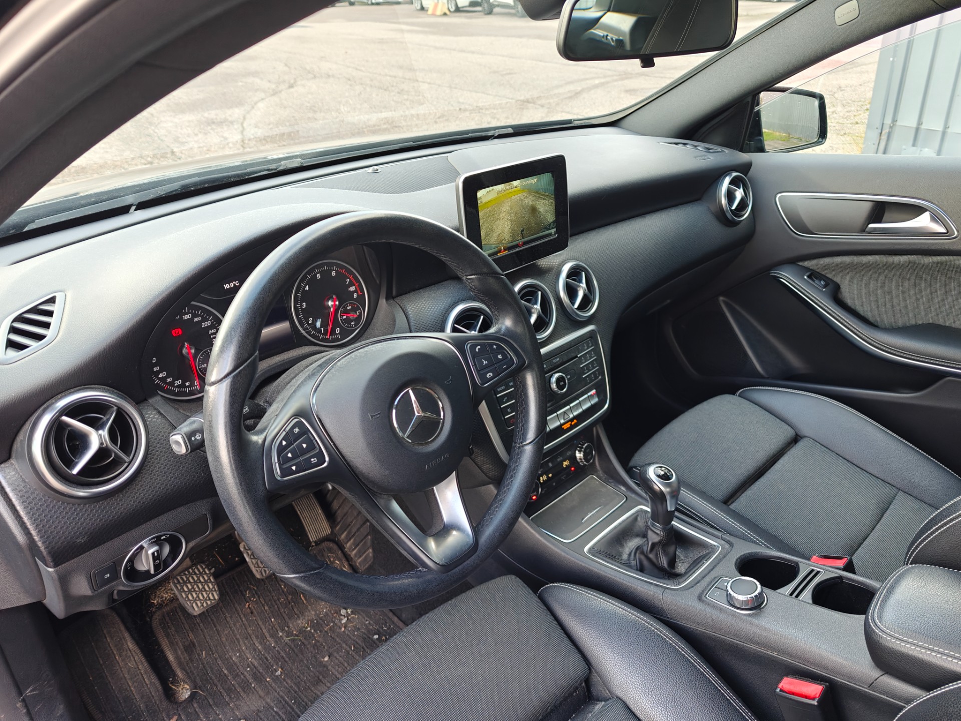 Mercedes-Benz A 2016