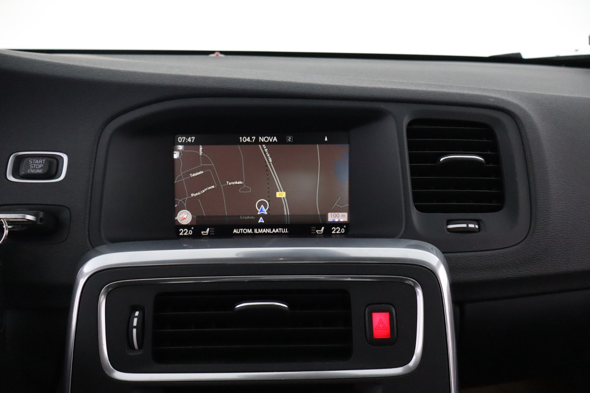 VOLVO V60 Cross Country 2018