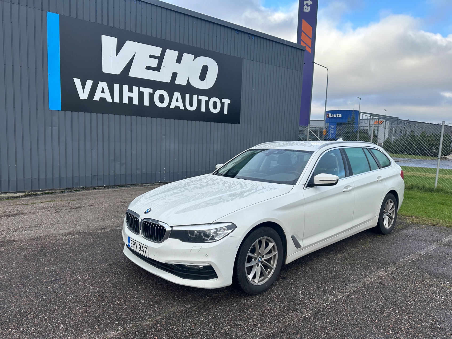 BMW 518 2020