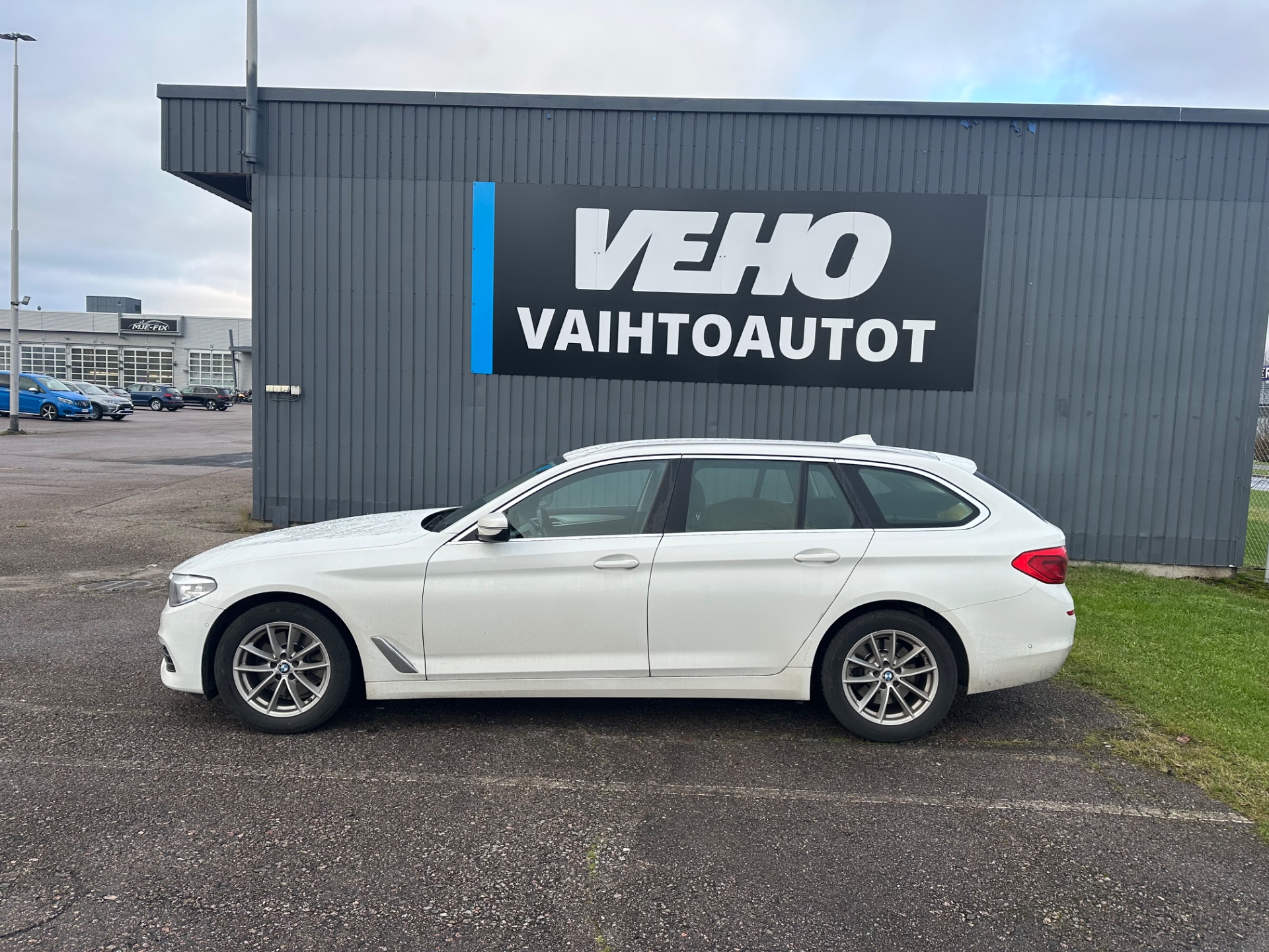 BMW 518 2020