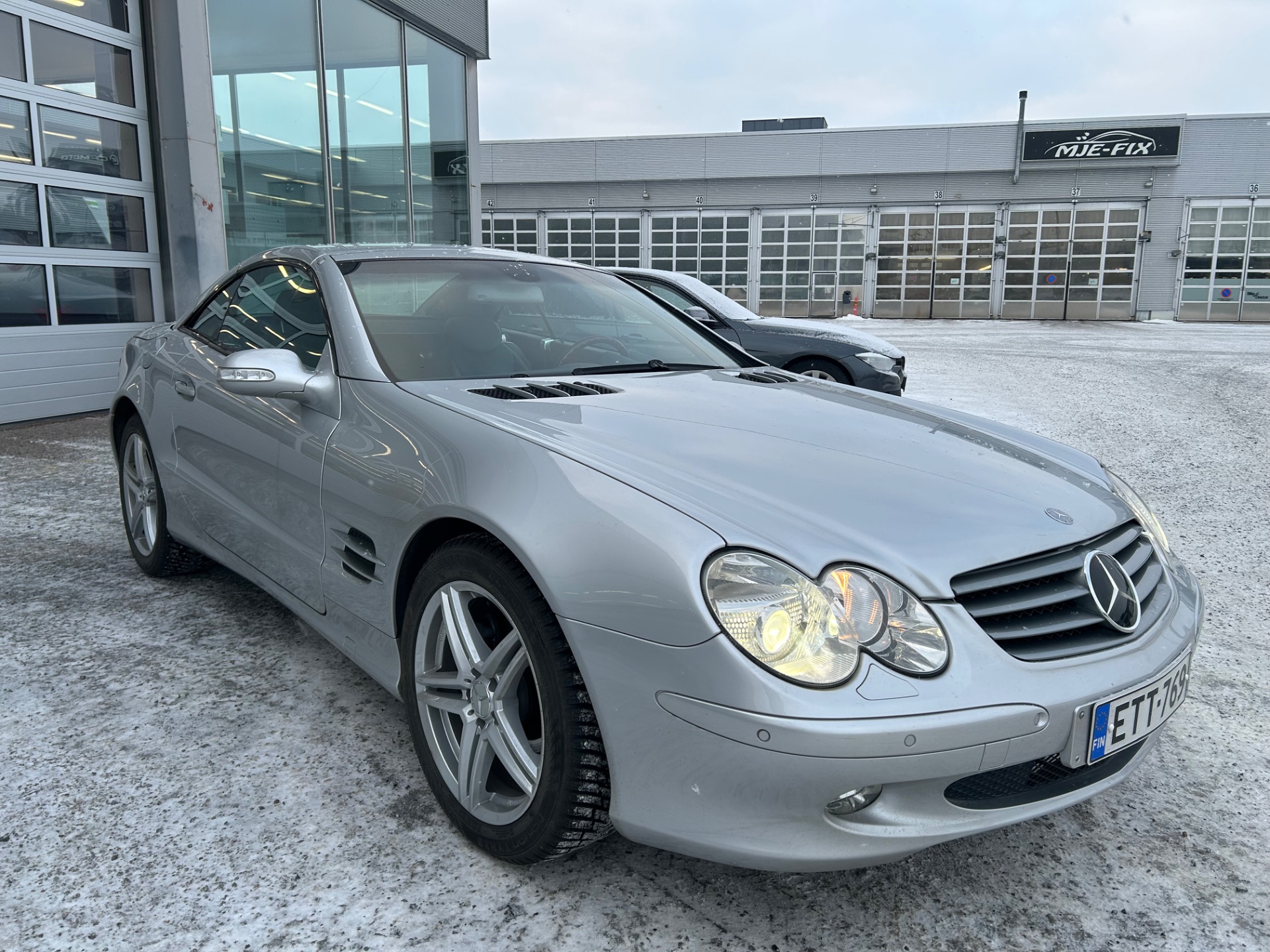 Mercedes-Benz SL 2002