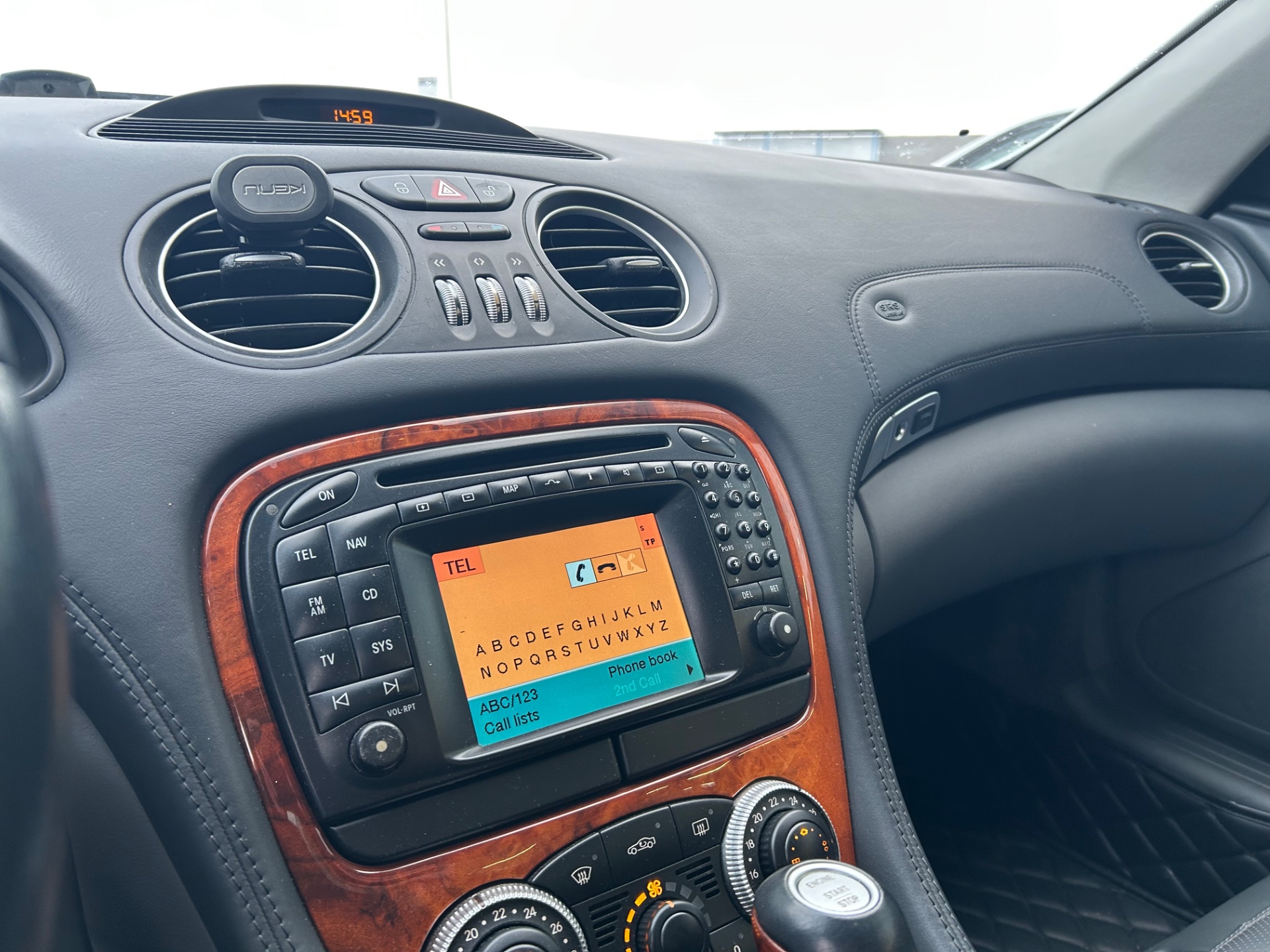 Mercedes-Benz SL 2002