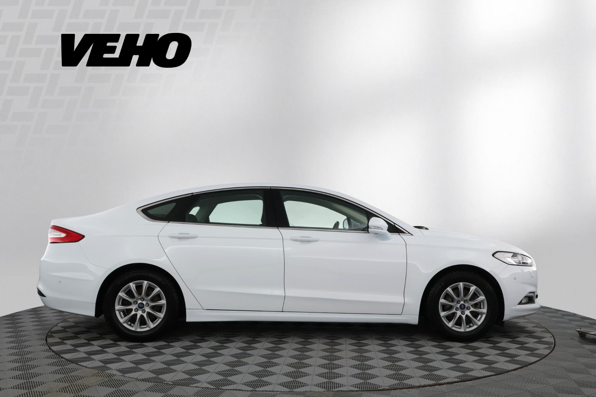 FORD MONDEO 2017