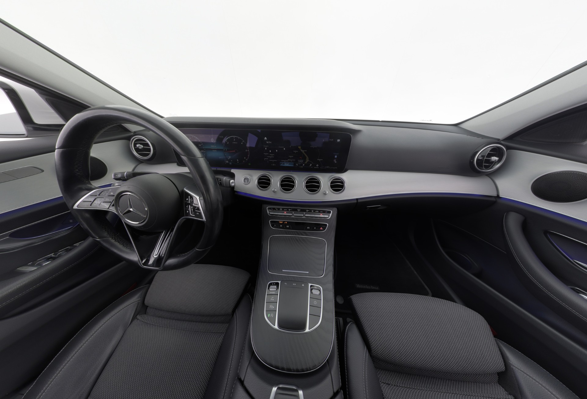 MERCEDES-BENZ E 2021