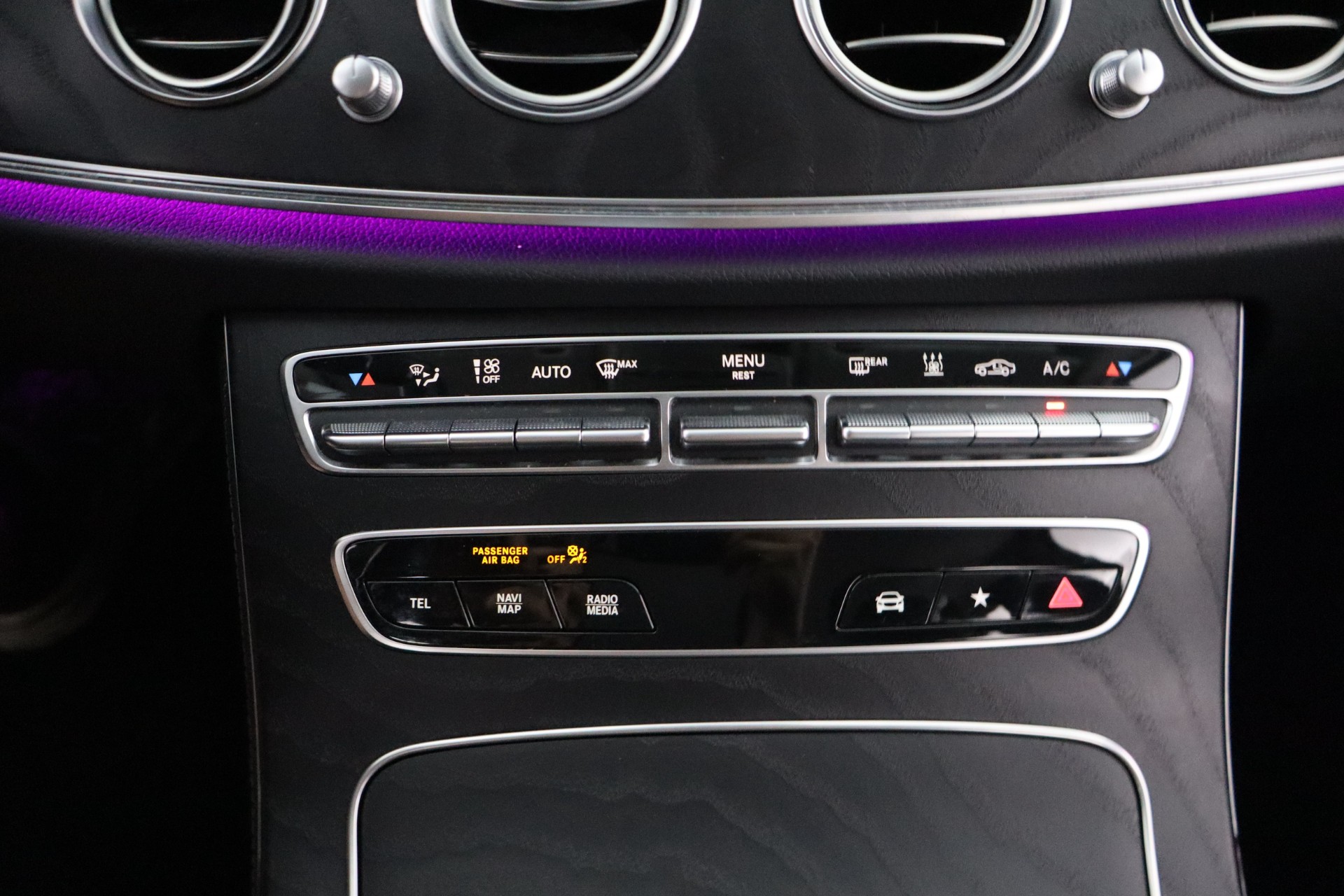 MERCEDES-BENZ E 2020