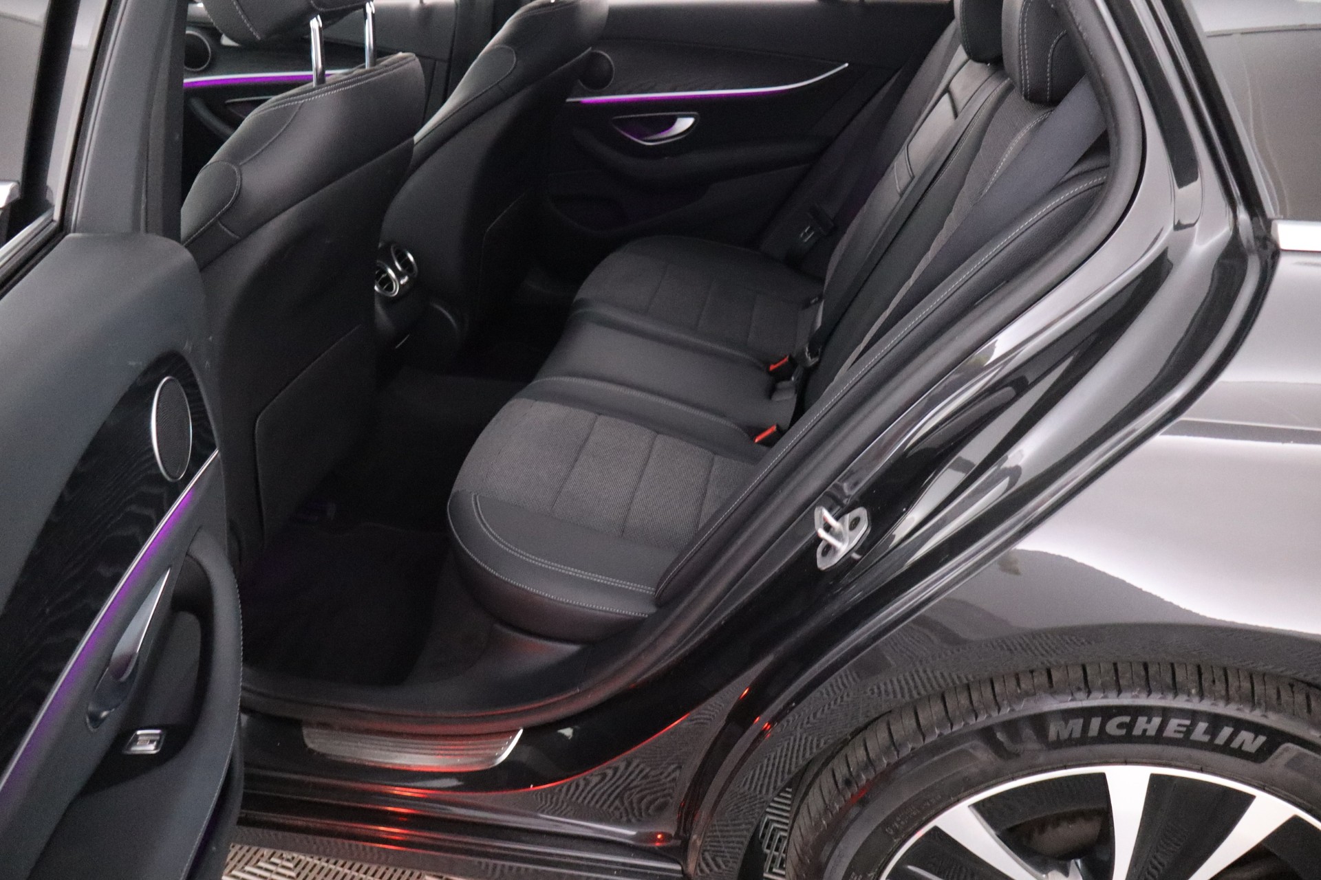 MERCEDES-BENZ E 2020
