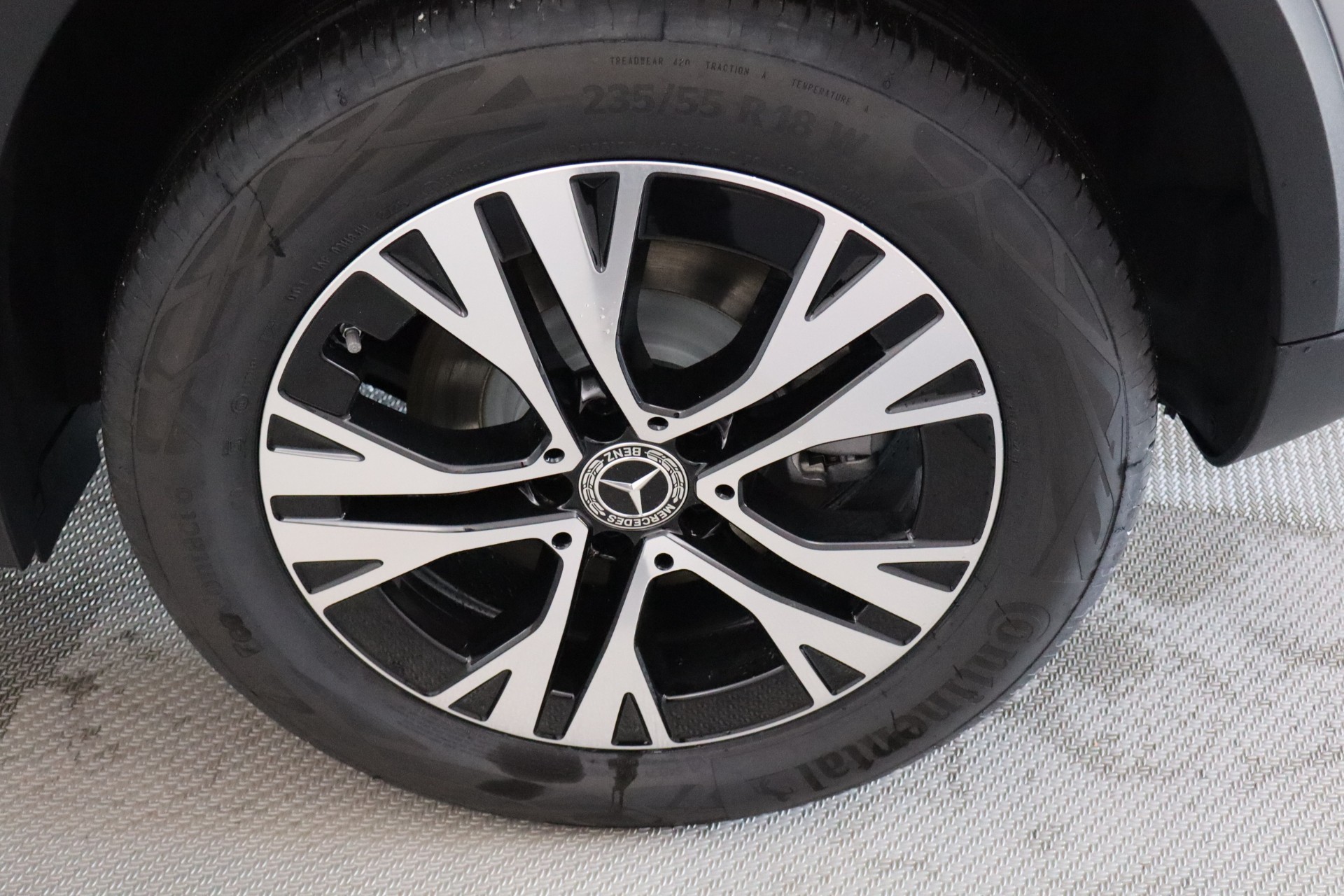 Mercedes-Benz GLA 2025