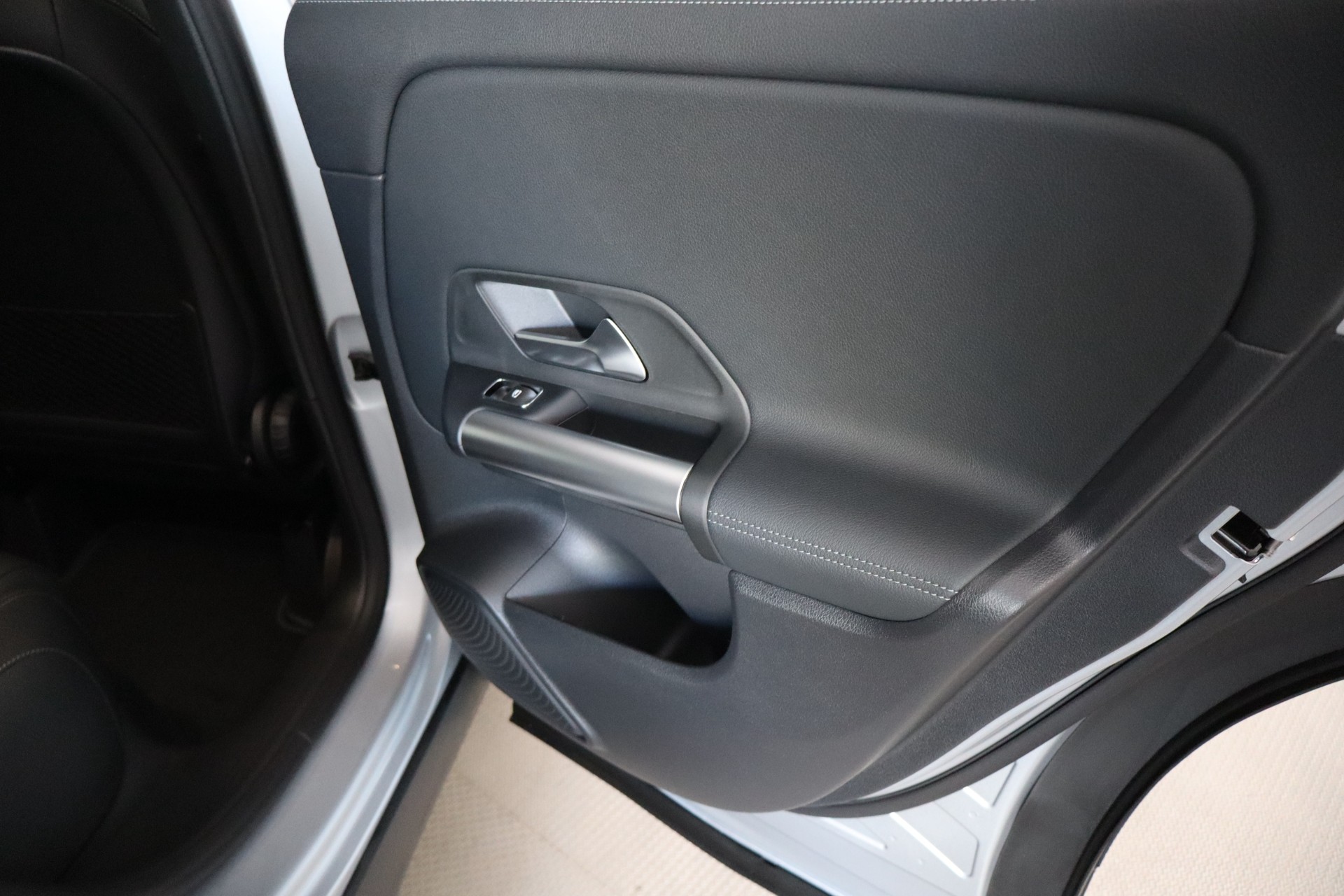 Mercedes-Benz GLA 2025