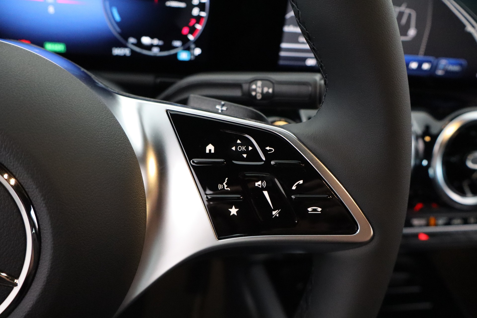 Mercedes-Benz GLA 2025