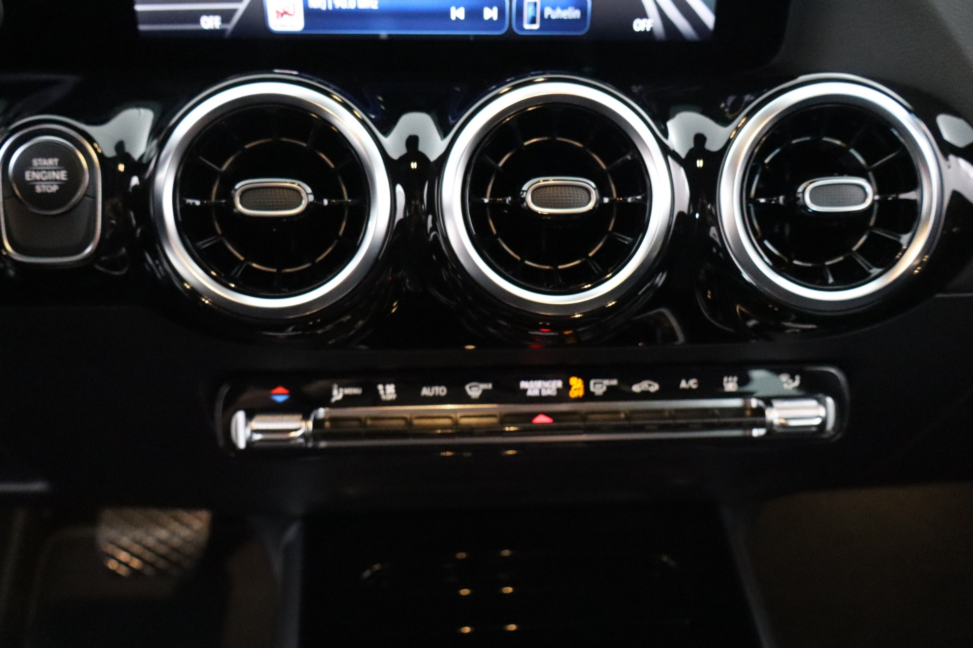 Mercedes-Benz GLA 2025