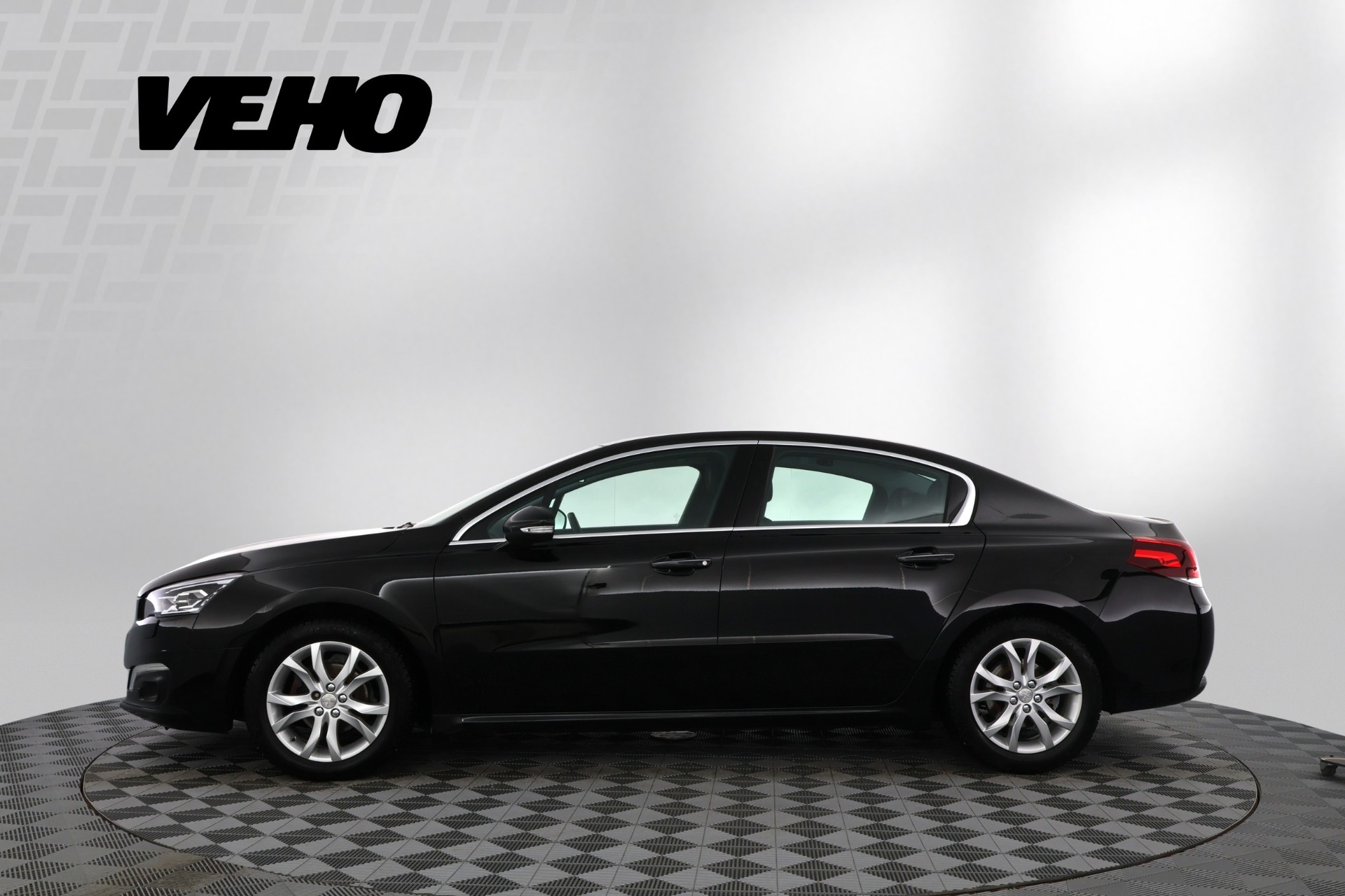 PEUGEOT 508 2016