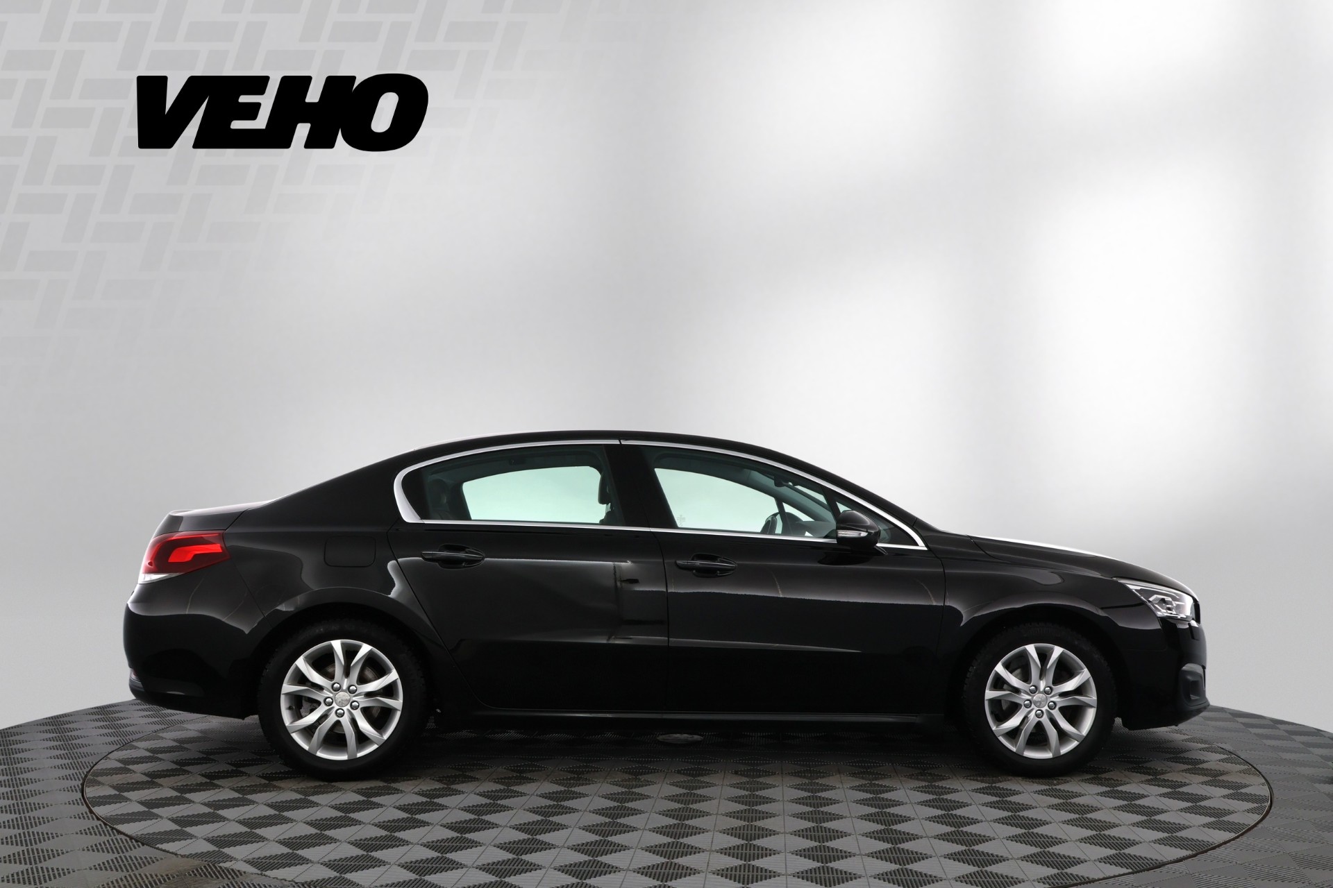 PEUGEOT 508 2016