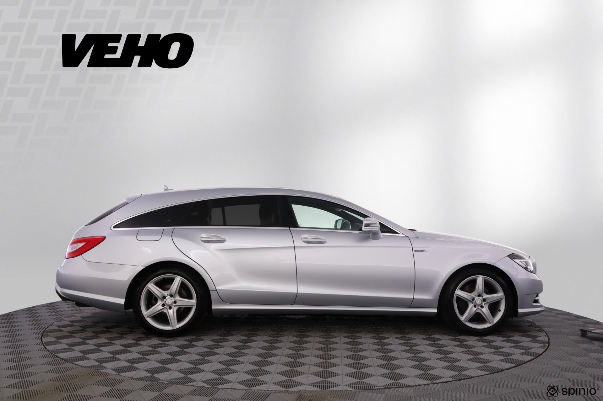 MERCEDES-BENZ CLS 2012