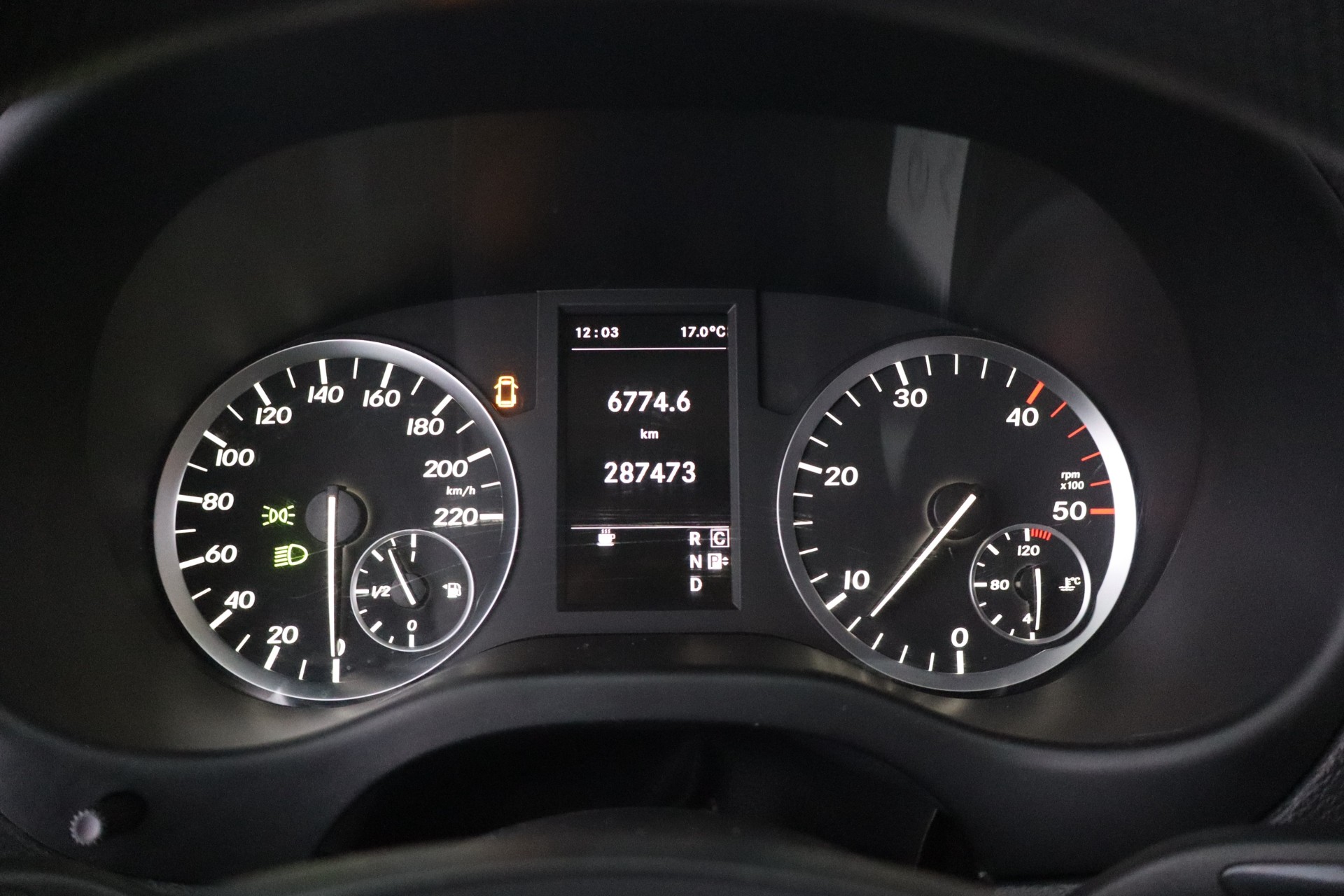 MERCEDES-BENZ VITO 2015