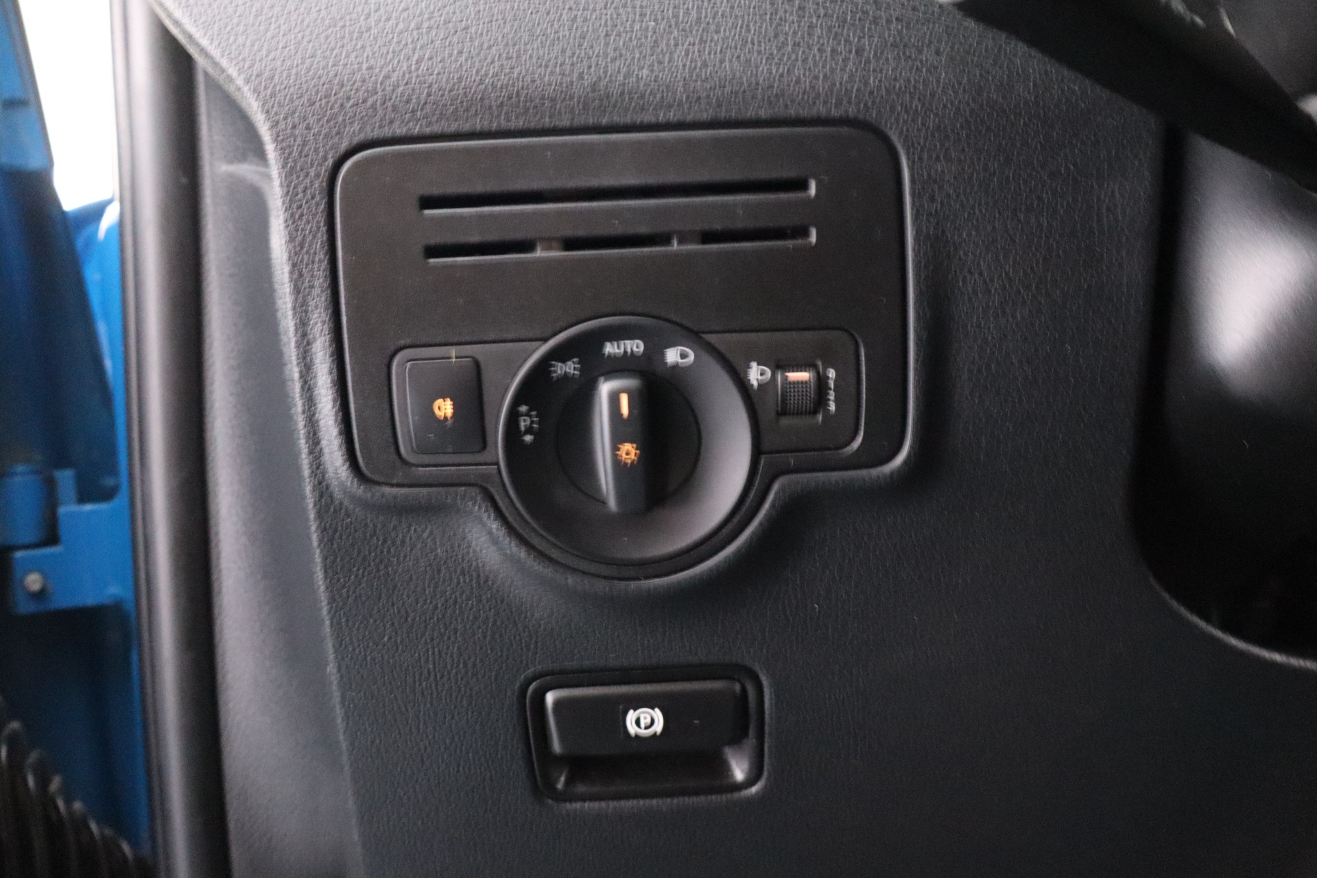 MERCEDES-BENZ VITO 2015