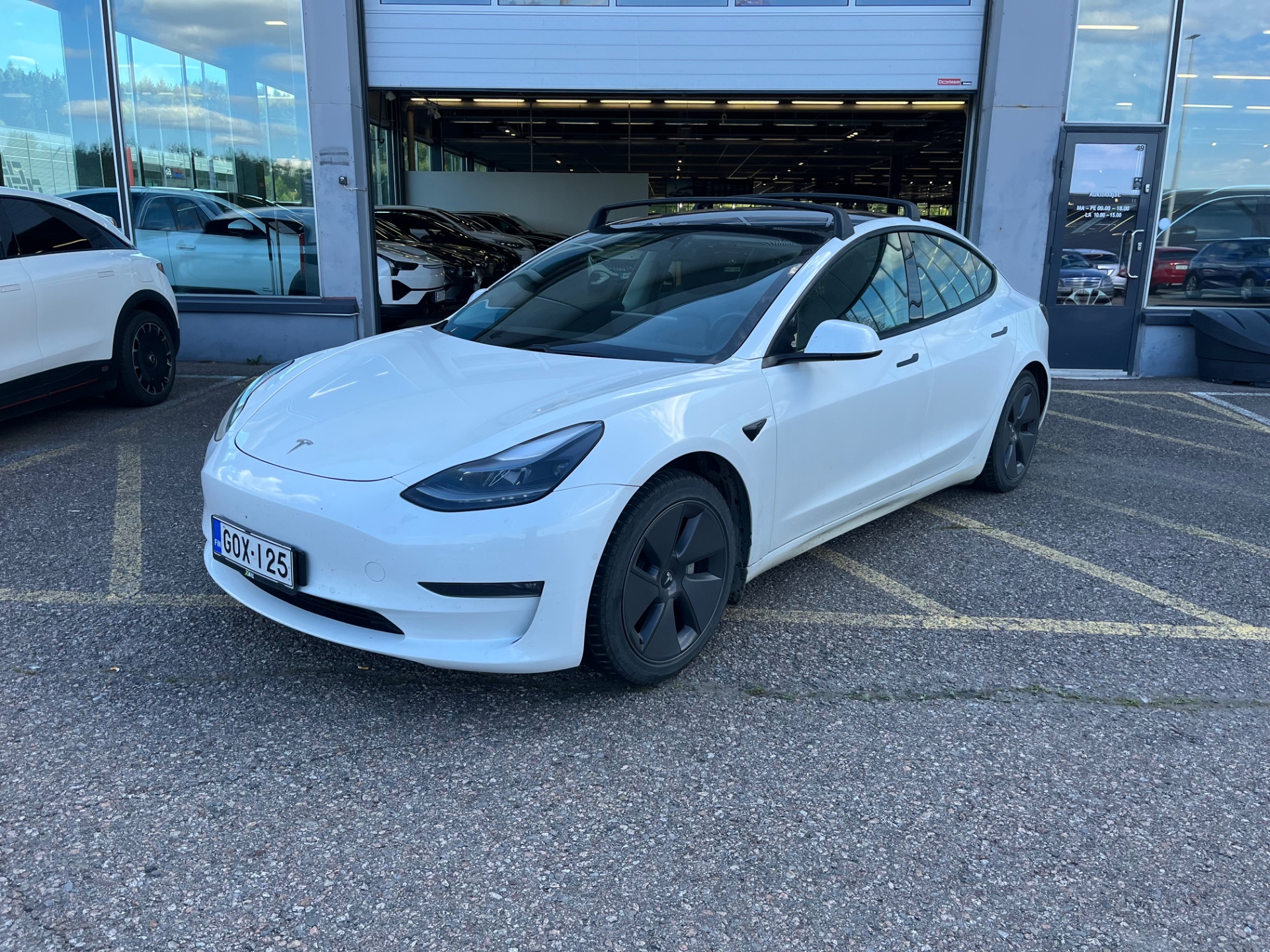 TESLA Model 3 2021