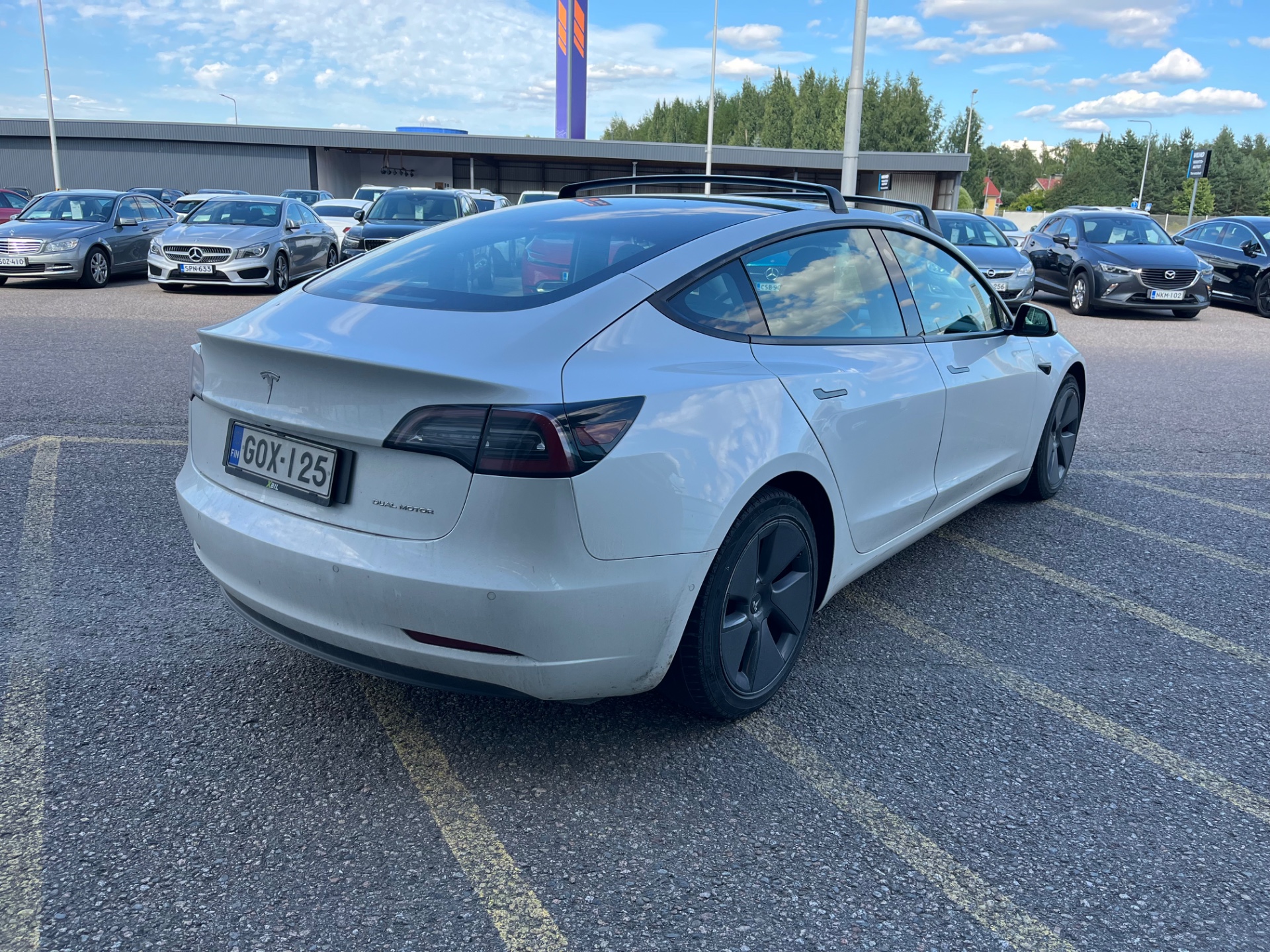 TESLA Model 3 2021