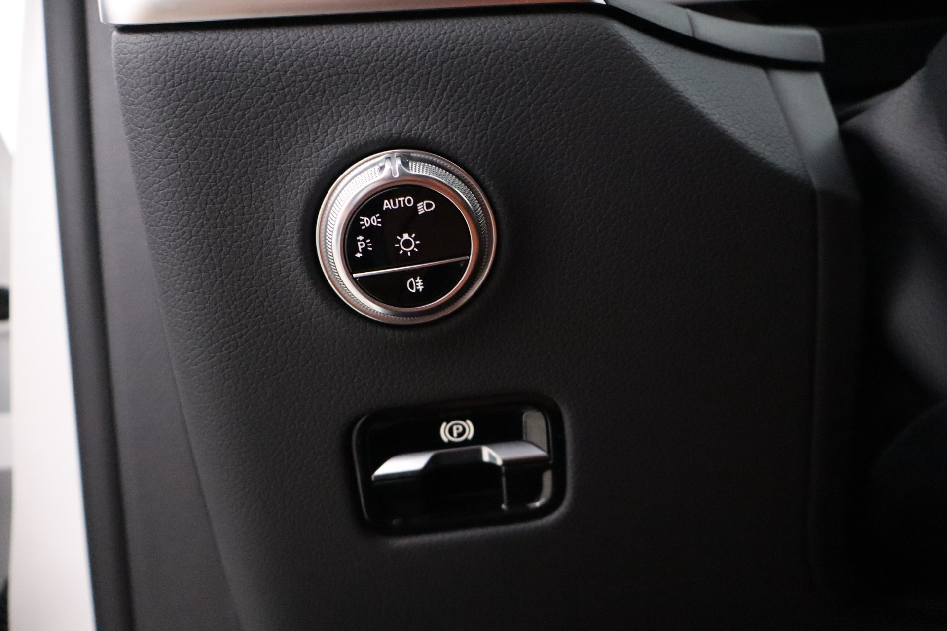 Mercedes-Benz GLC 2023