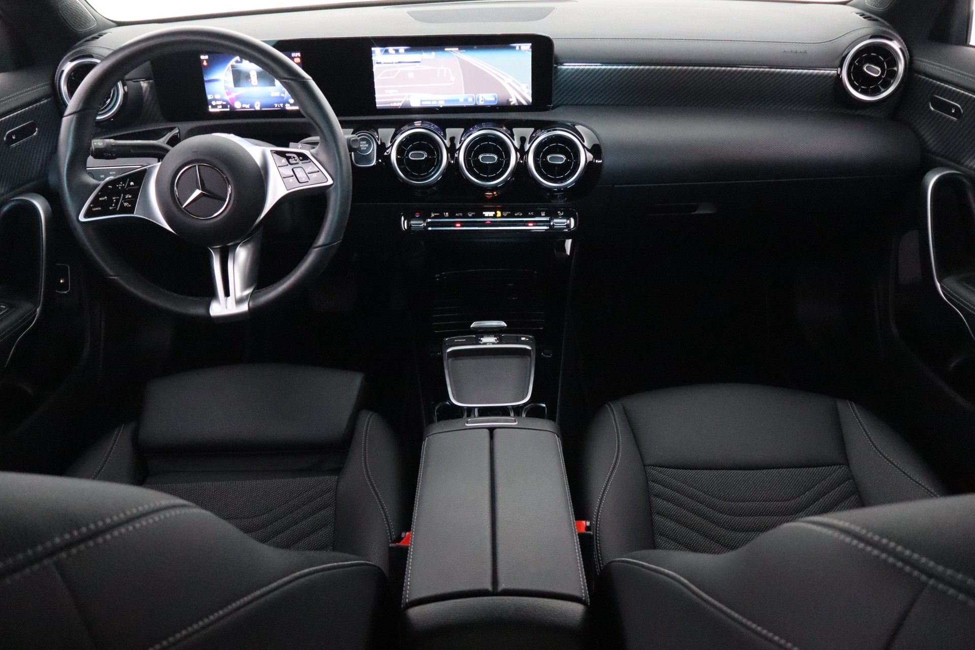 Mercedes-Benz CLA 2024